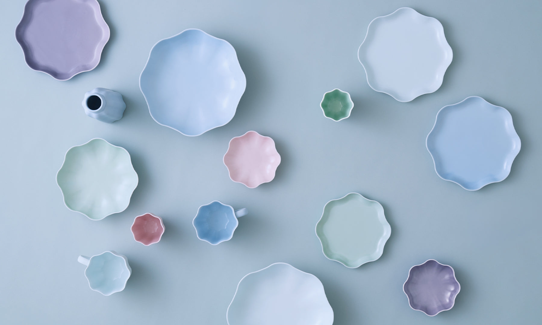 CFCLが畑萬陶苑とのテーブルウエア “PORCELAIN POTTERY” をローンチ<br>伊勢丹新宿店にて先行ポップアップを開催