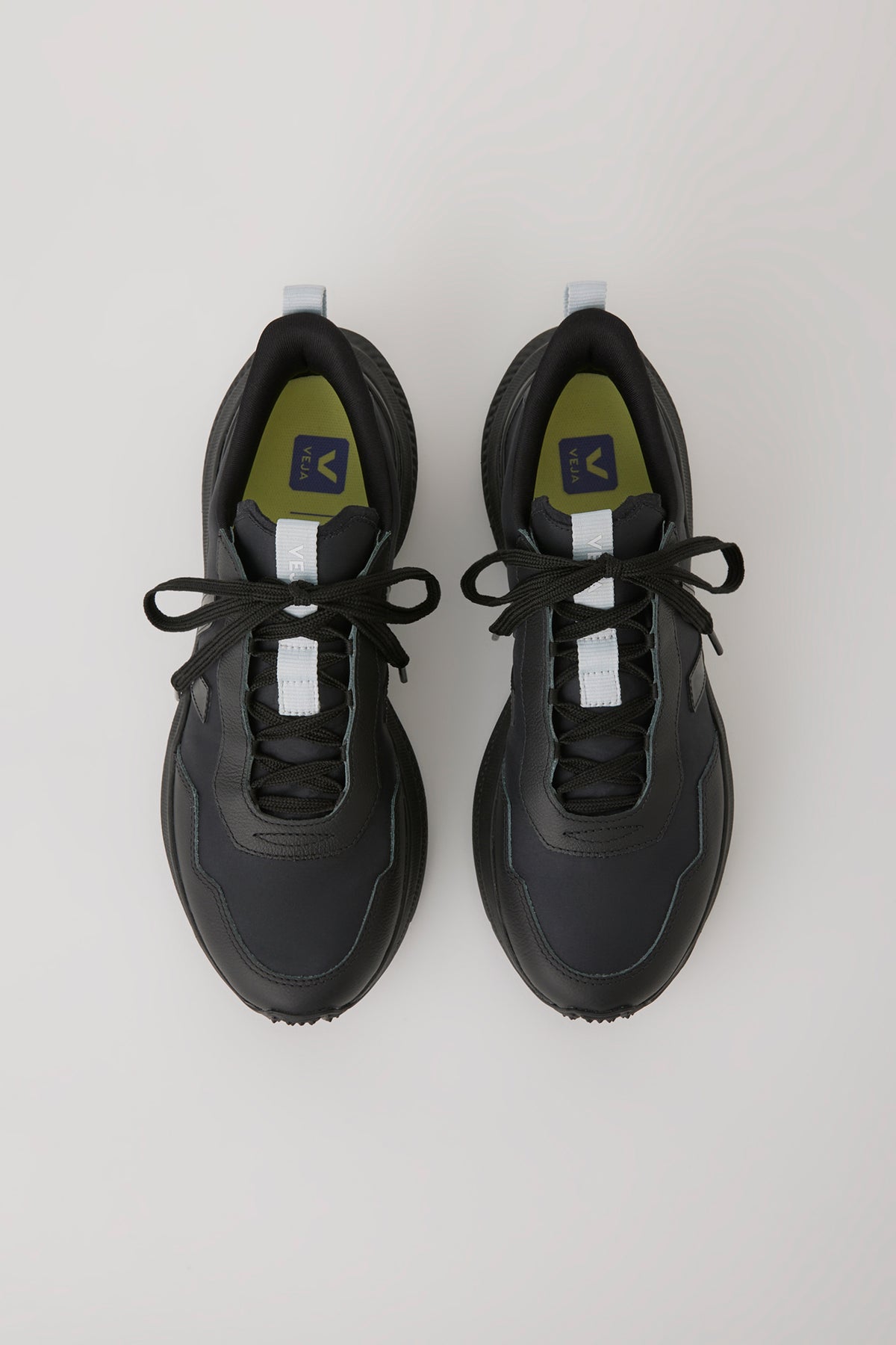 CONDOR 3 ADVANCED VEJA X CFCL WOMEN