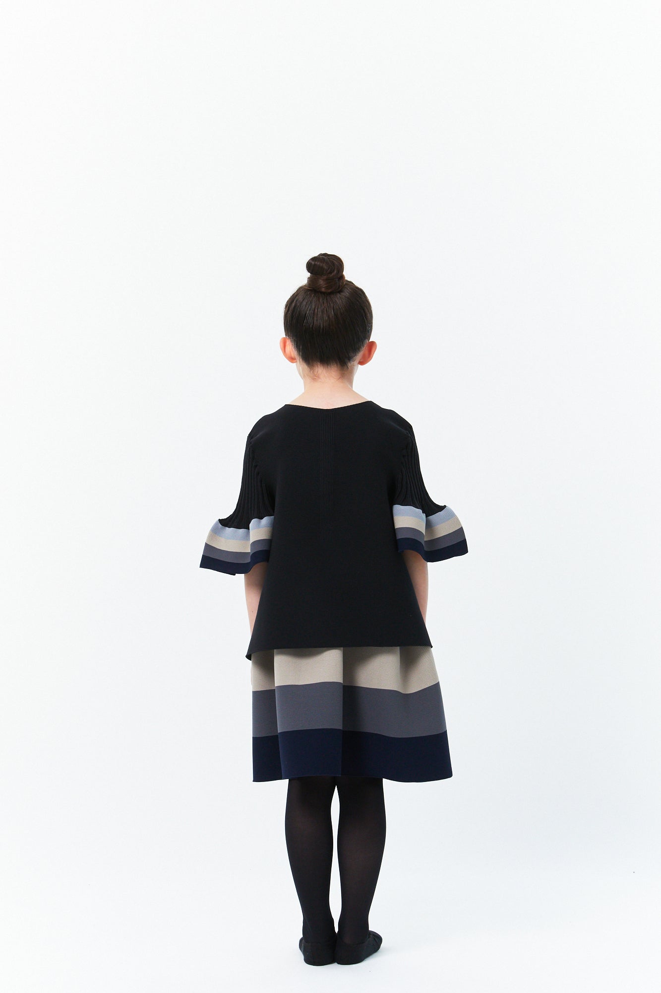 POTTERY KID SKIRT 1
