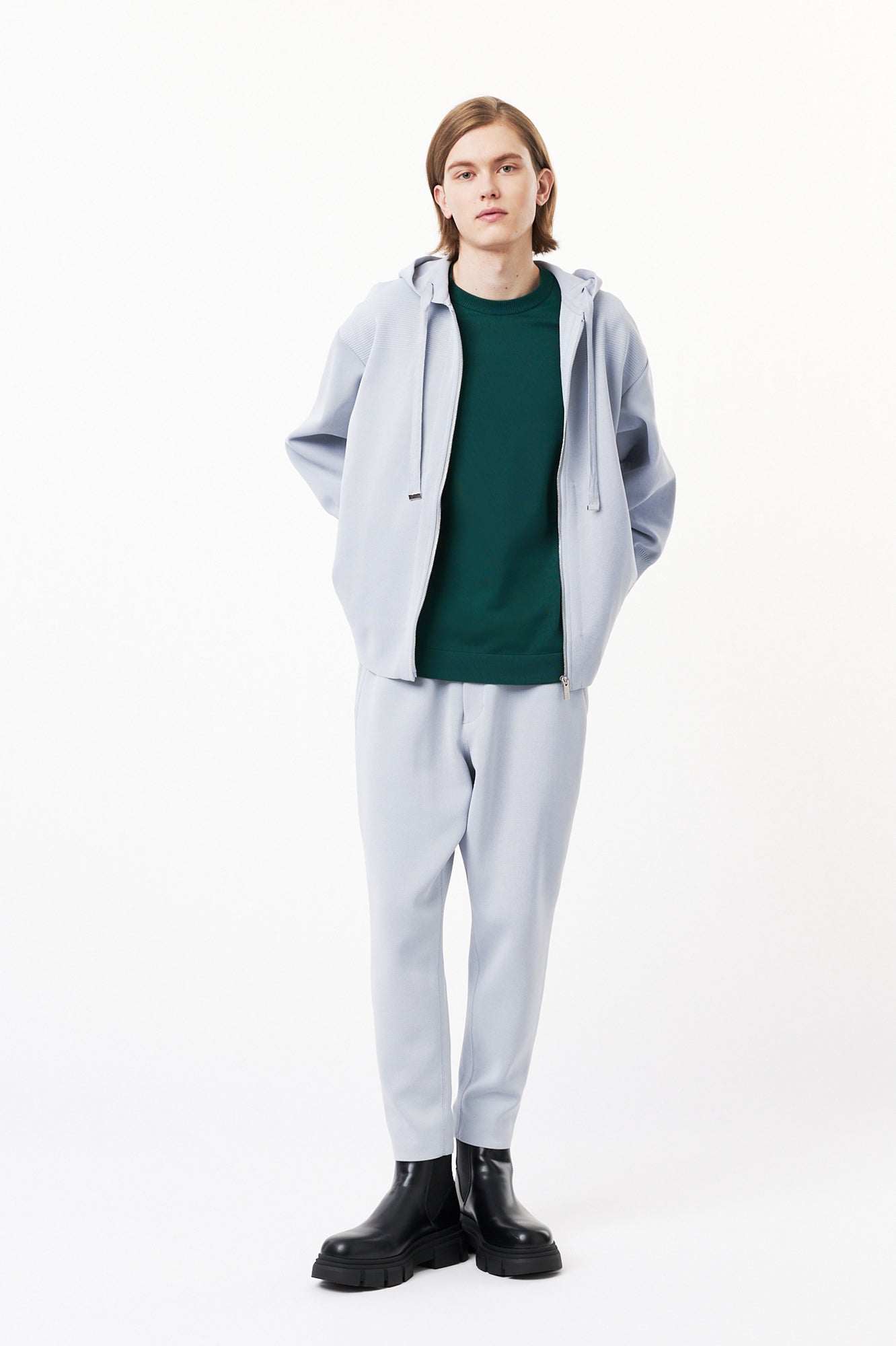 モデル身長:184cm 着用サイズ:5