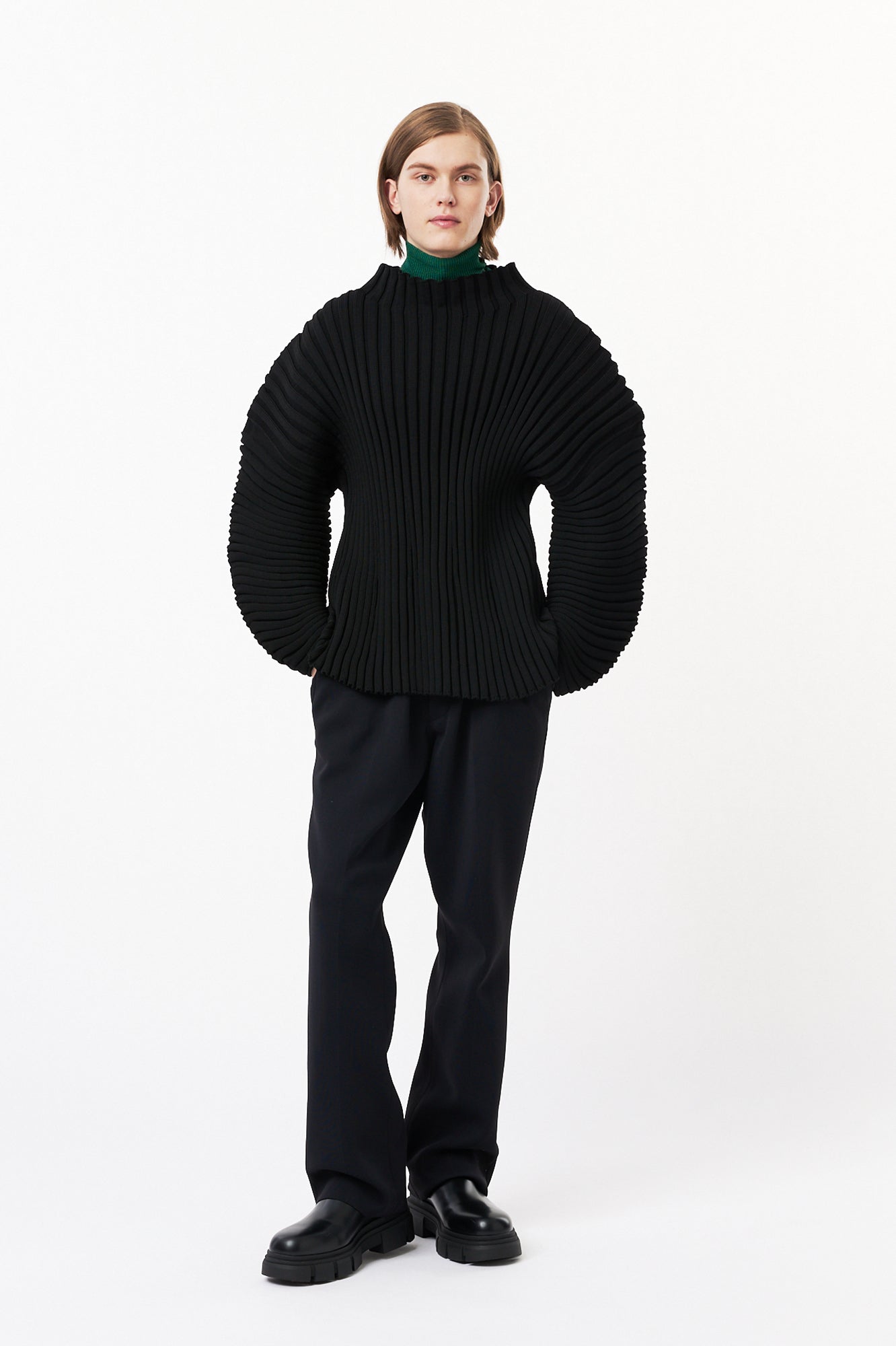 モデル身長:184cm 着用サイズ:5