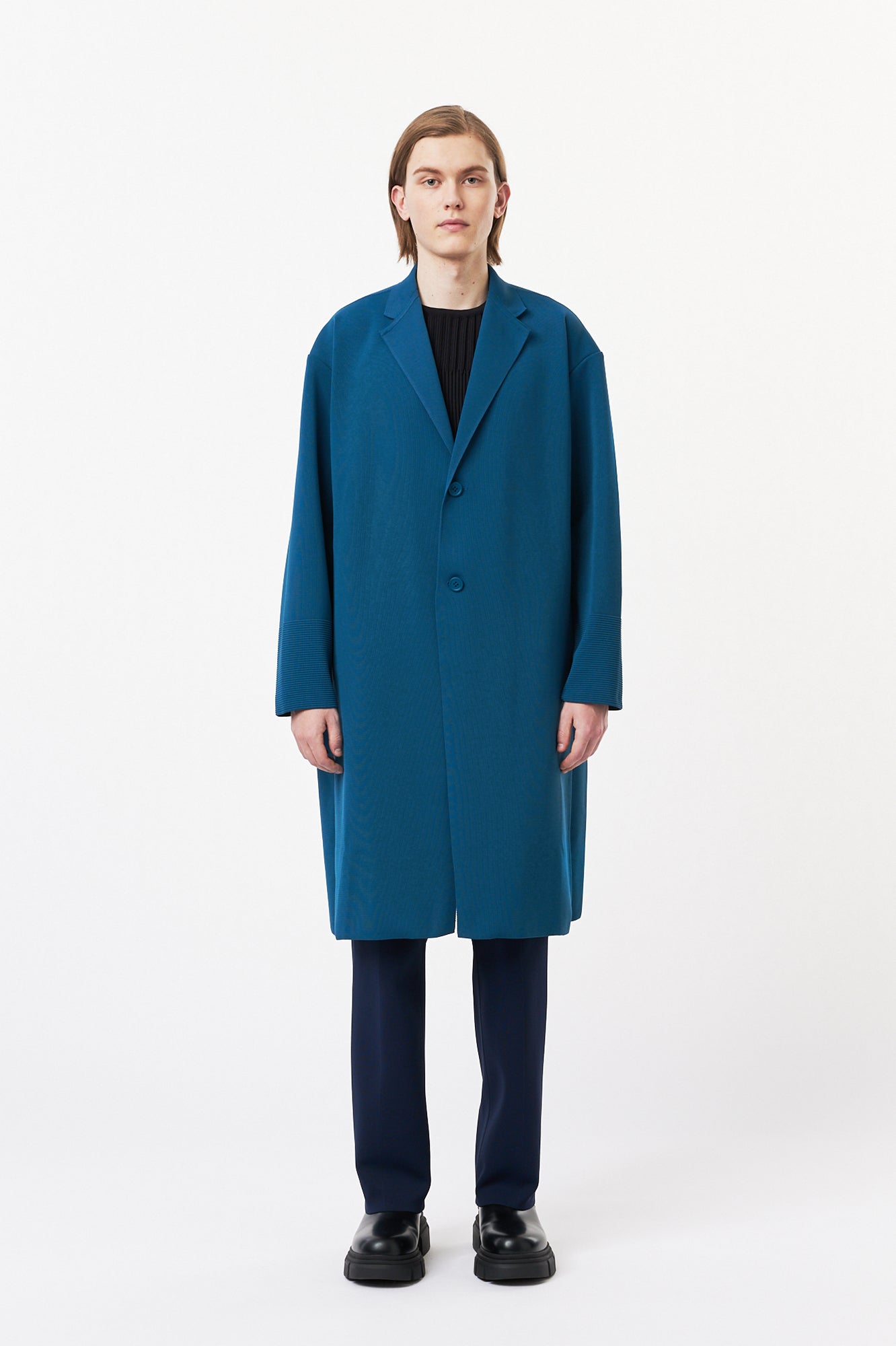 モデル身長:184cm 着用サイズ:5