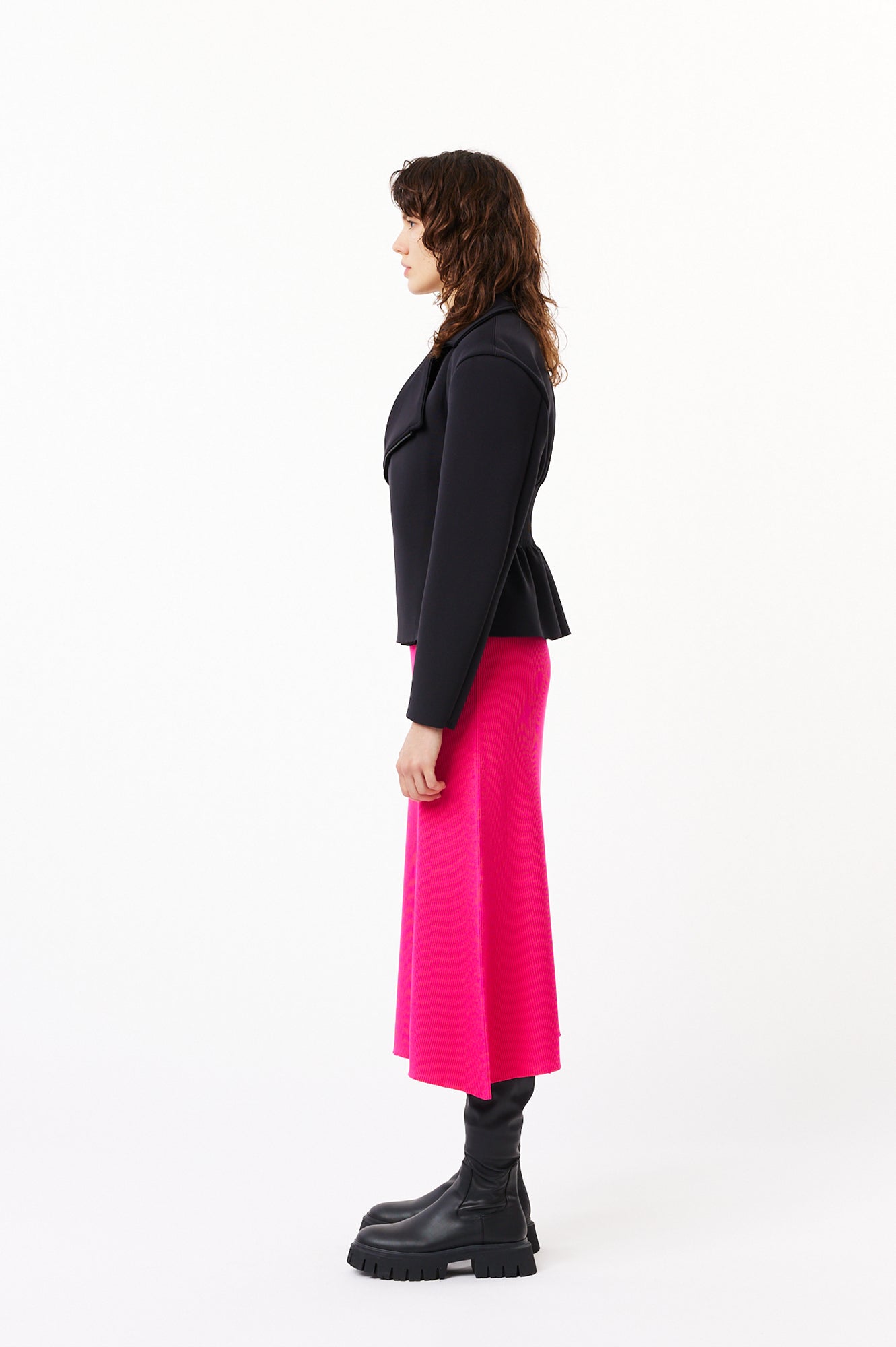 Model height: 176cm Wearing size: 3