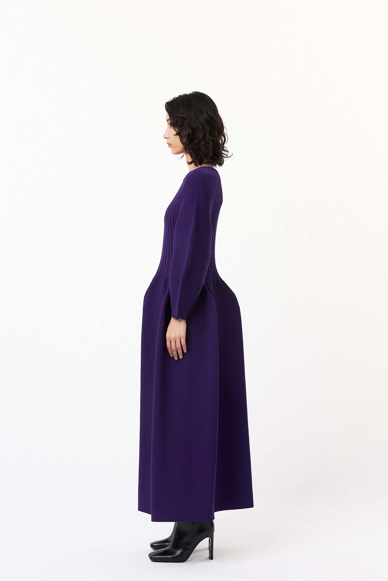 POTTERY LONG PUFF SLEEVE DRESS – CFCL Official Online Store