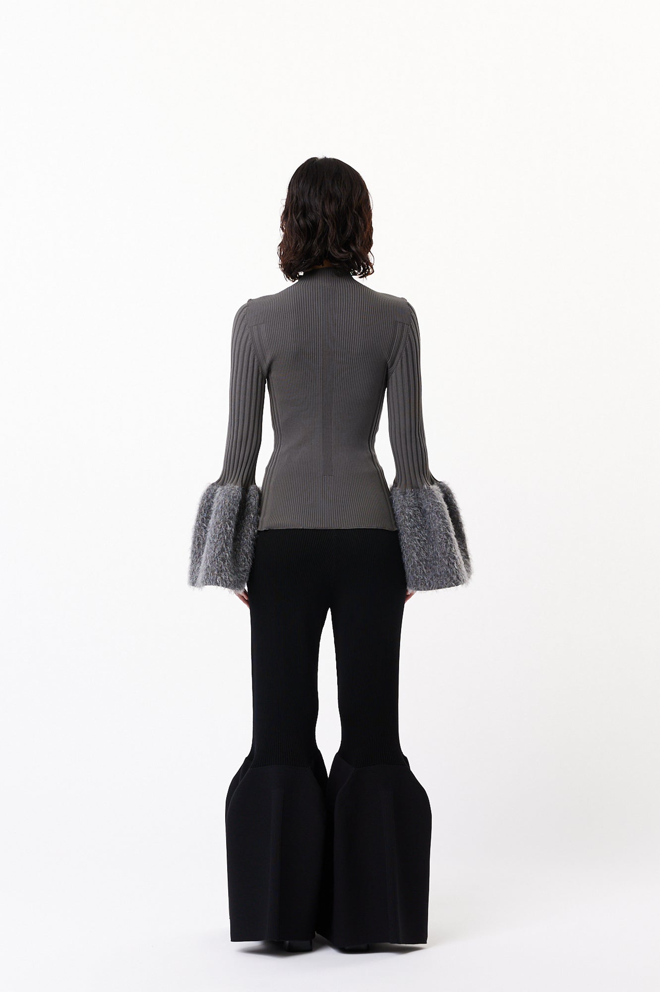 モデル身長:167cm 着用サイズ:1