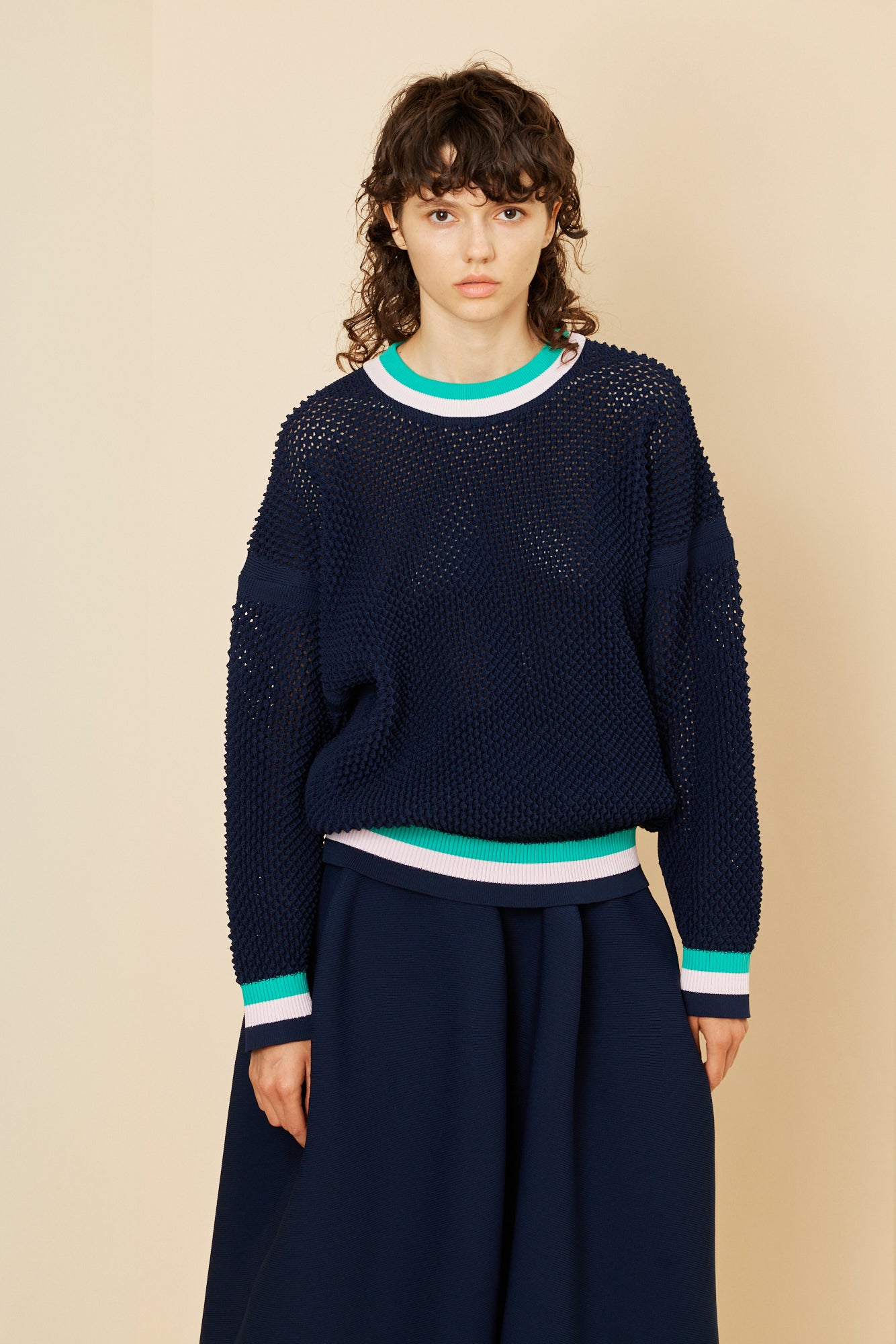 Model height: 176cm Wearing size: 5