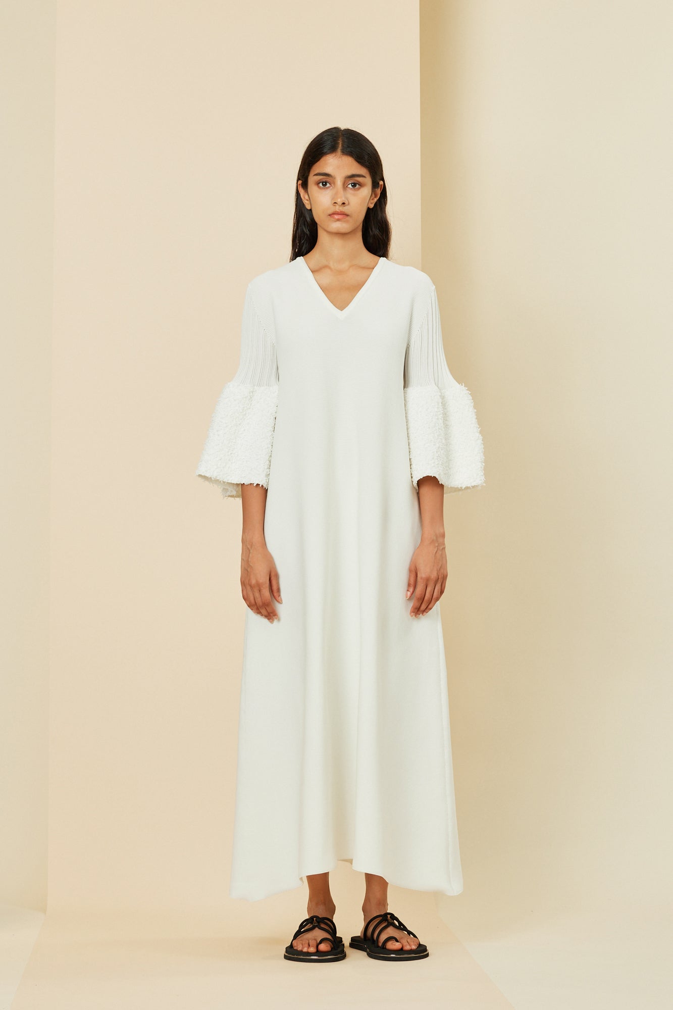 Model height: 172cm Wearing size: 3