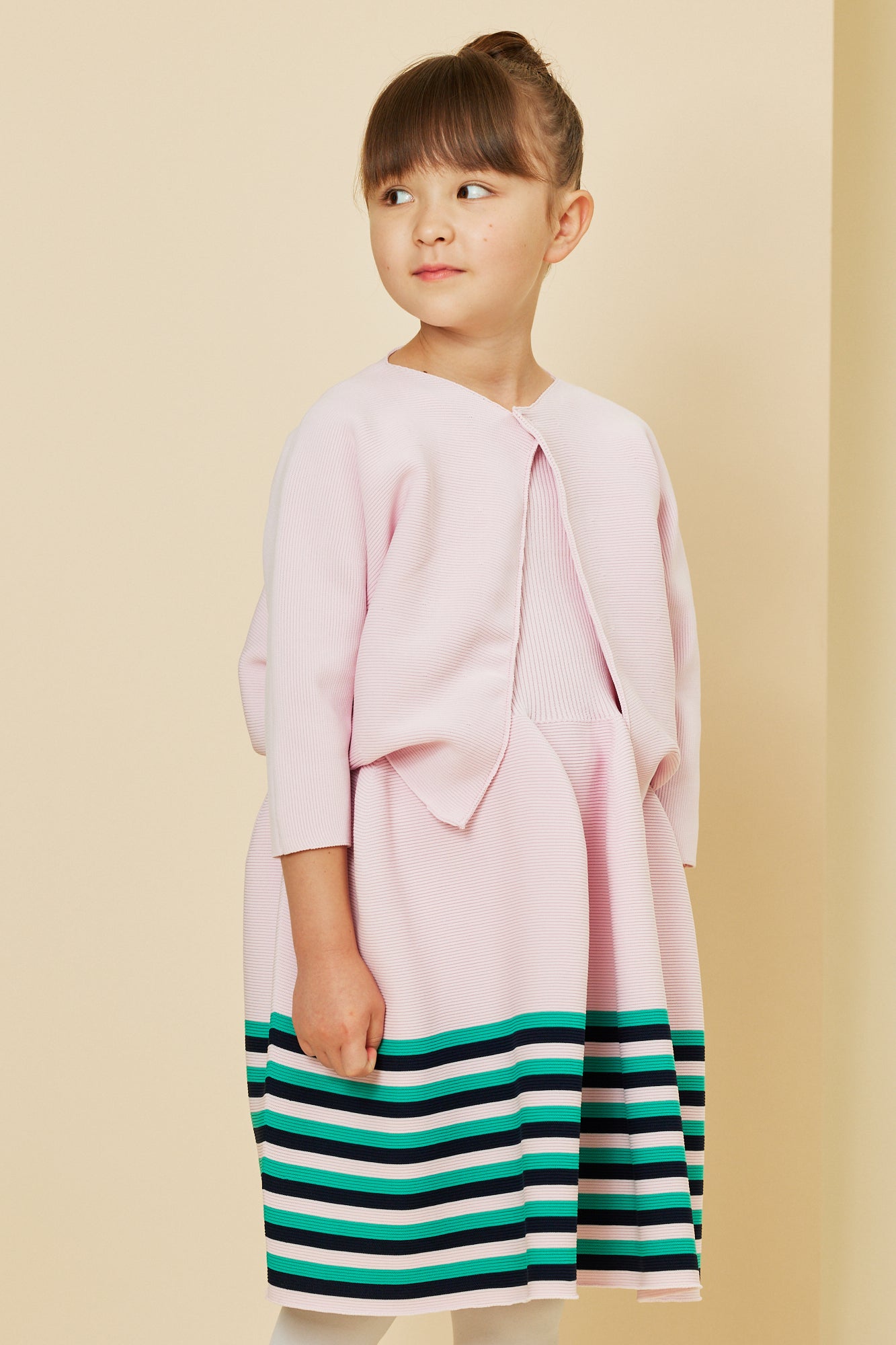 モデル身長:128cm 着用サイズ:5