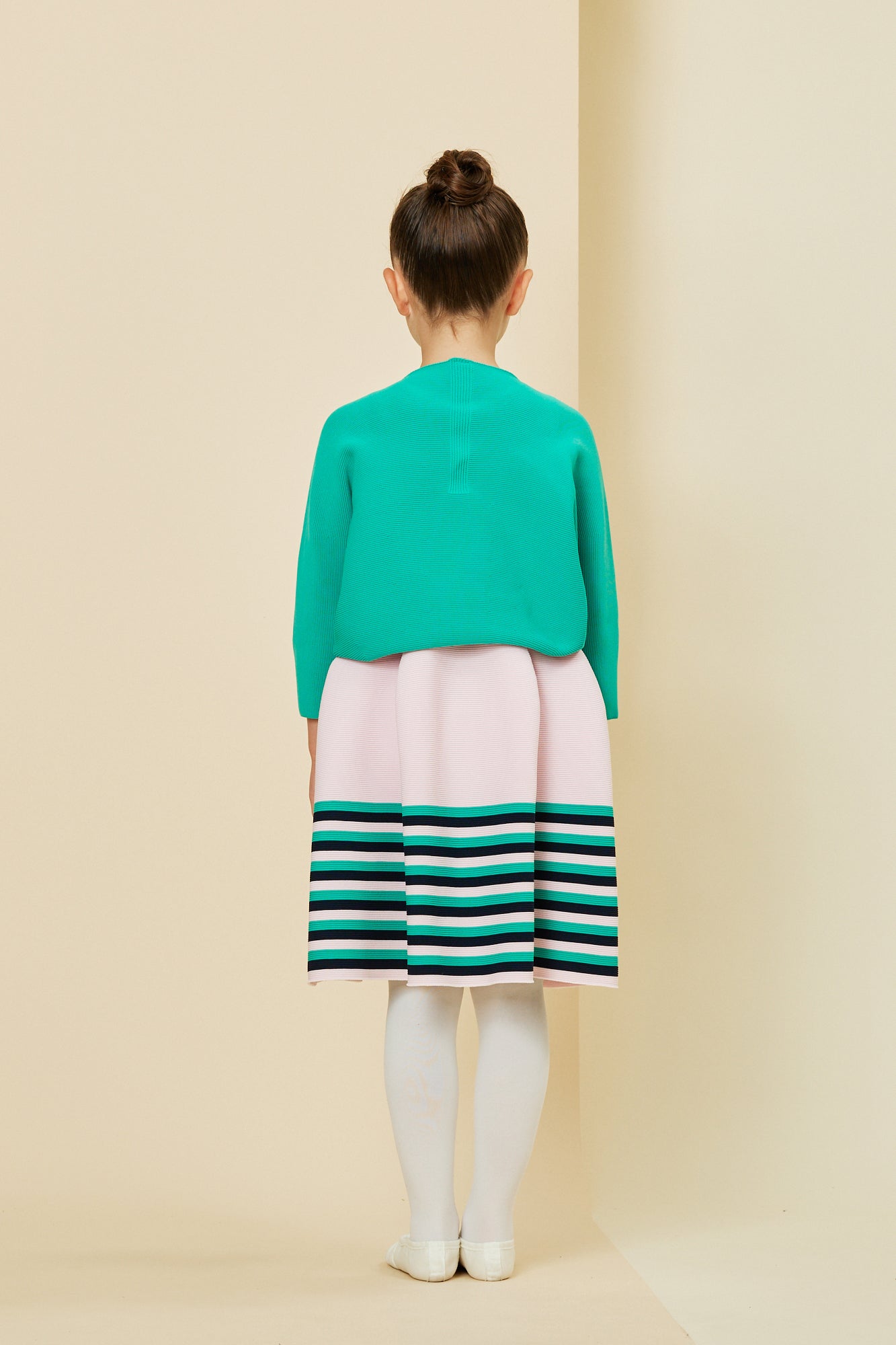 モデル身長:128cm 着用サイズ:5