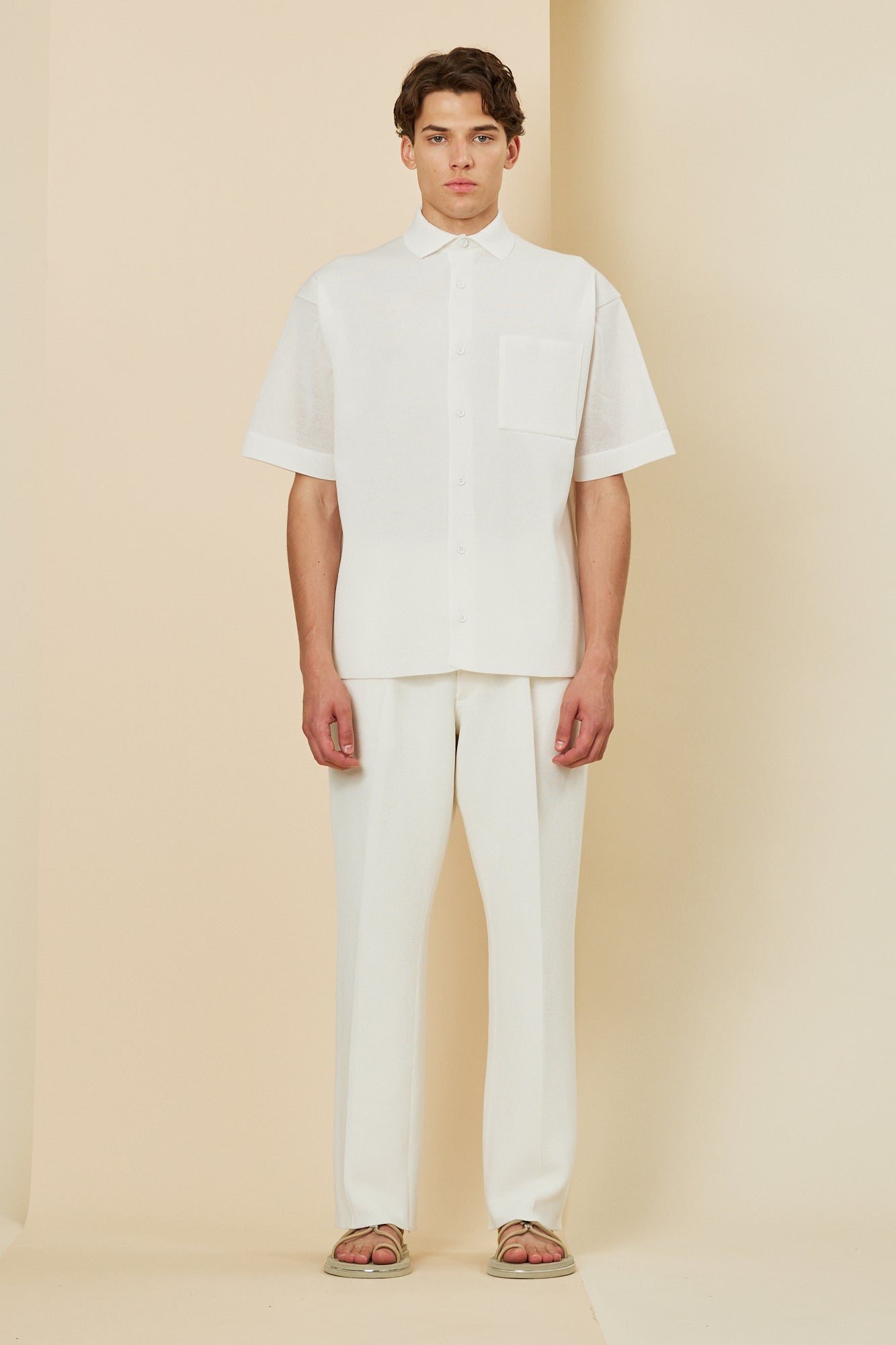 Model height: 186cm Wearing size: 5