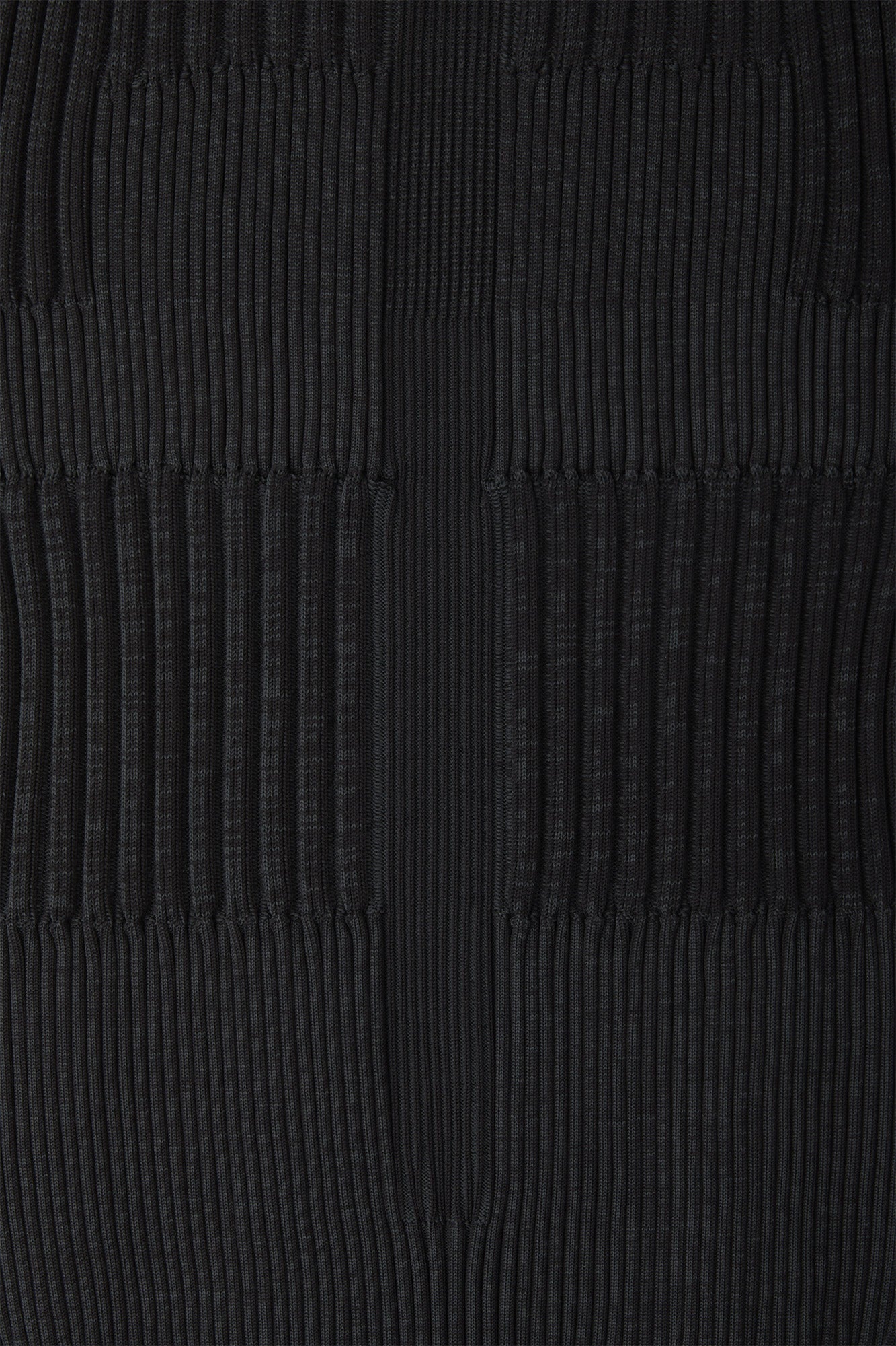 FLUTED SLEEVELESS MERMAID DRESS