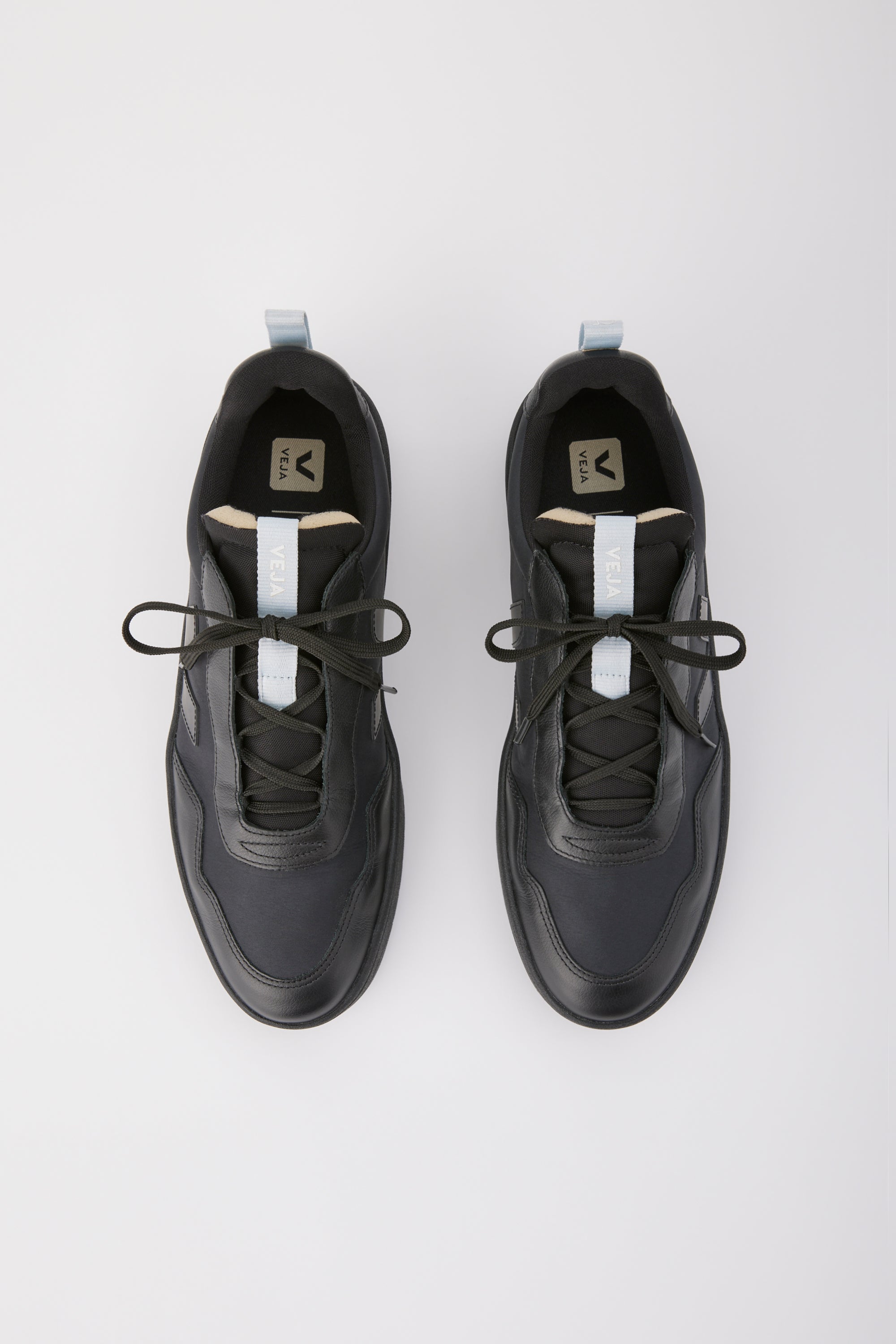 V-90 VEJA X CFCL MEN