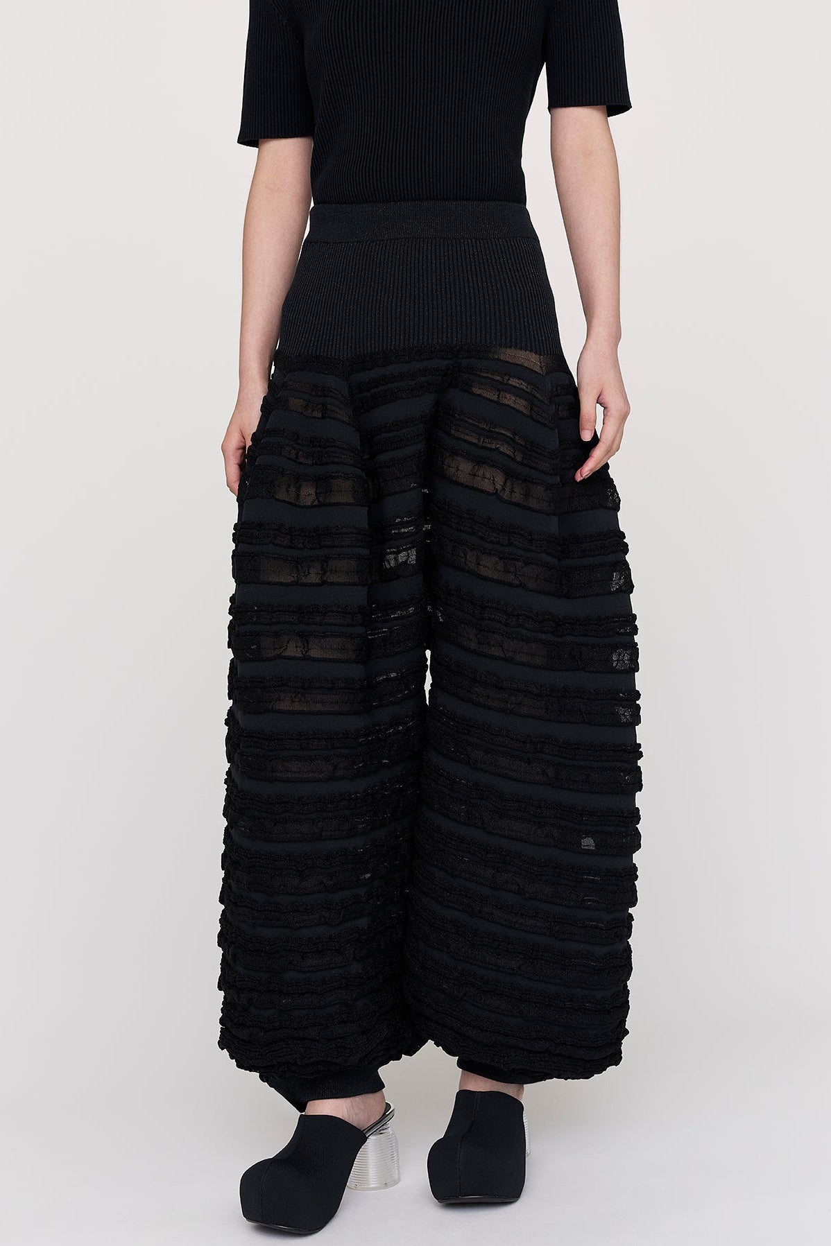 モデル身長:173cm 着用サイズ:F