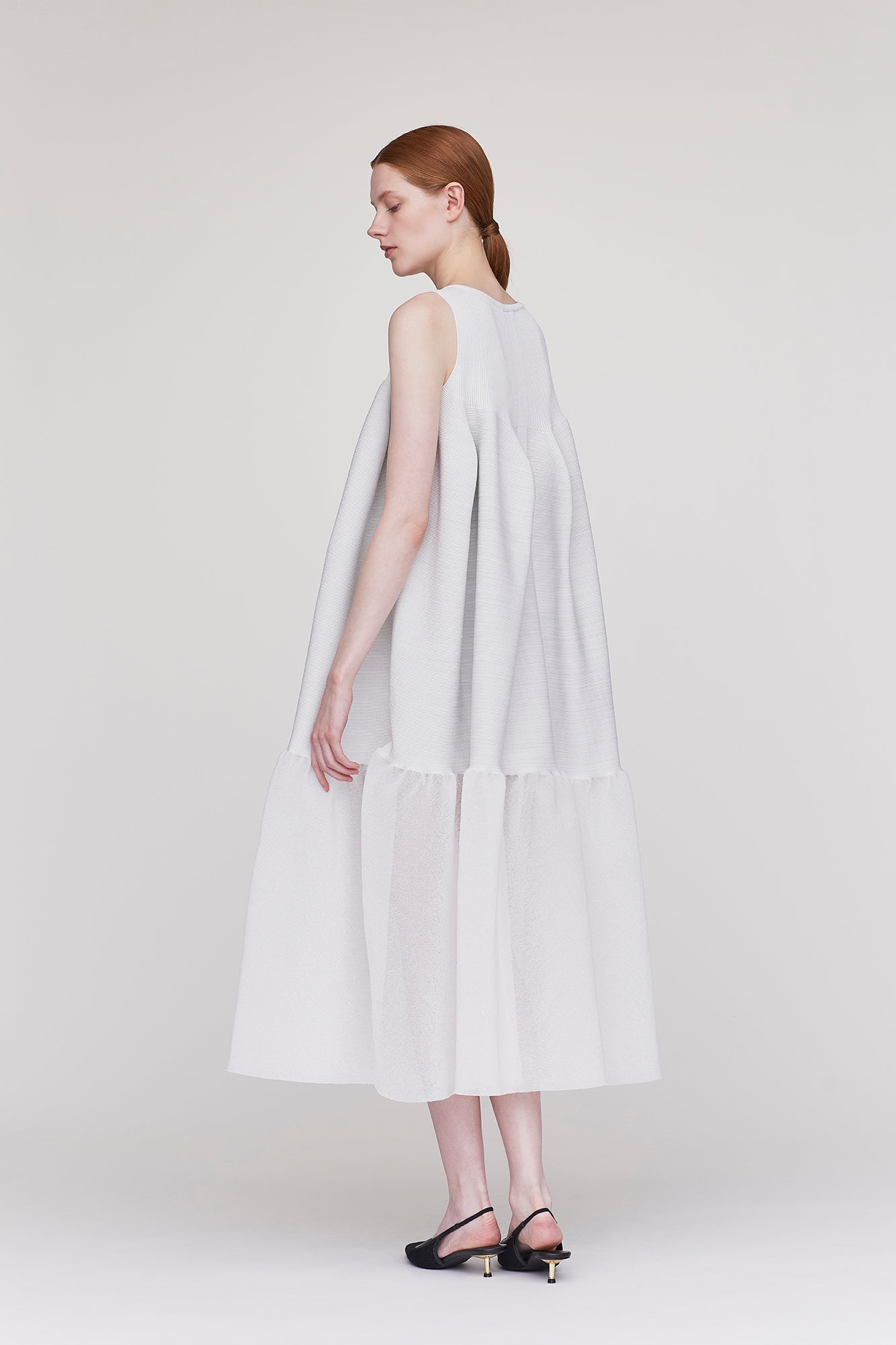 Model height: 177cm Wearing size: 3