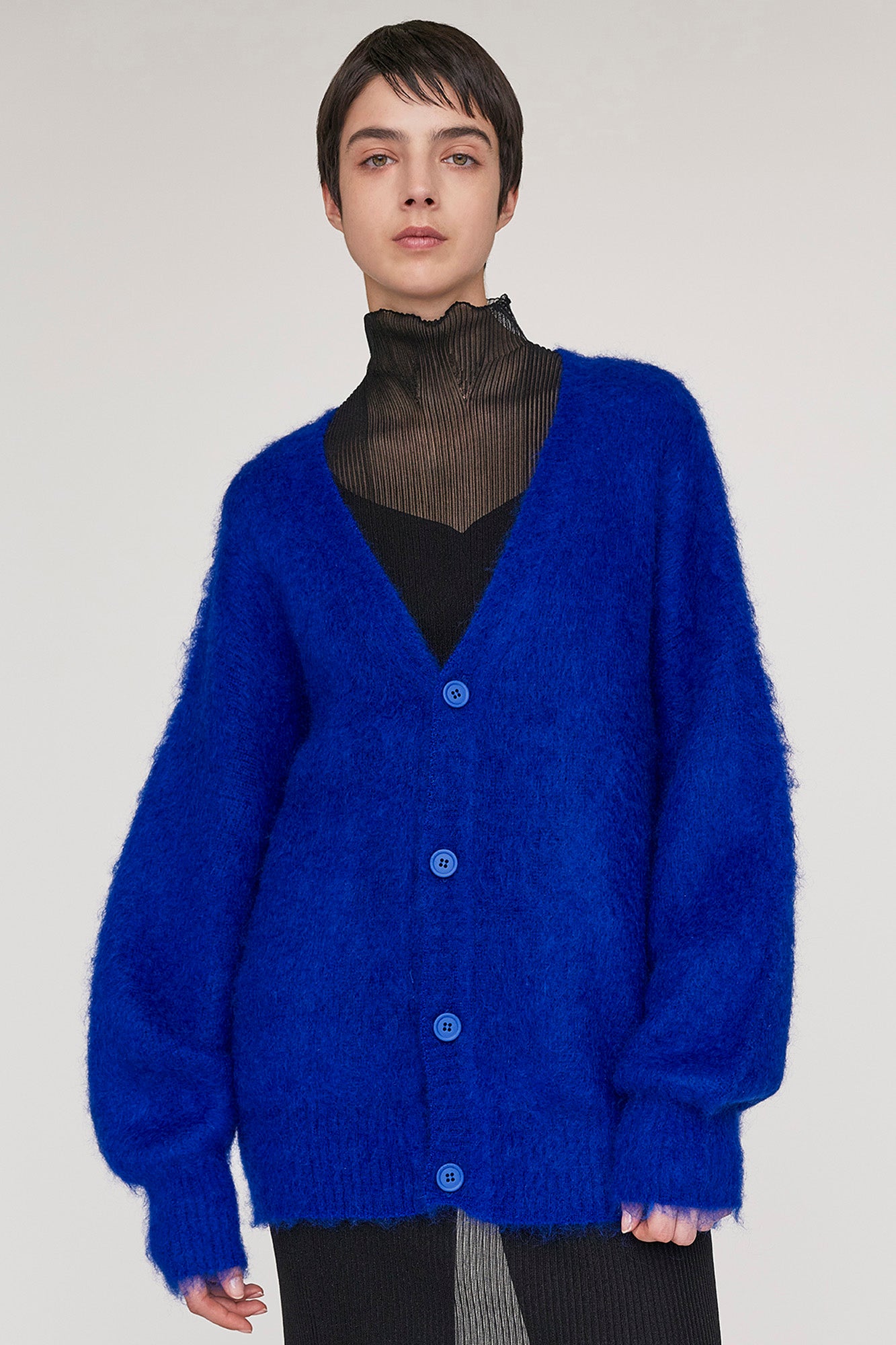 Model height: 177cm Wearing size: 5