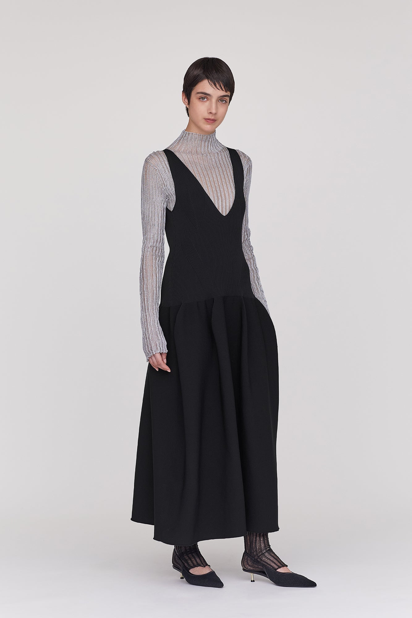 Model height: 177cm Wearing size: 3