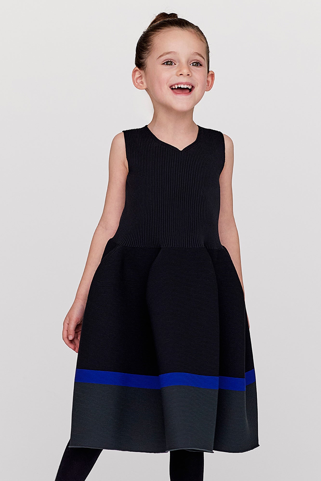 モデル身長:118cm 着用サイズ:5