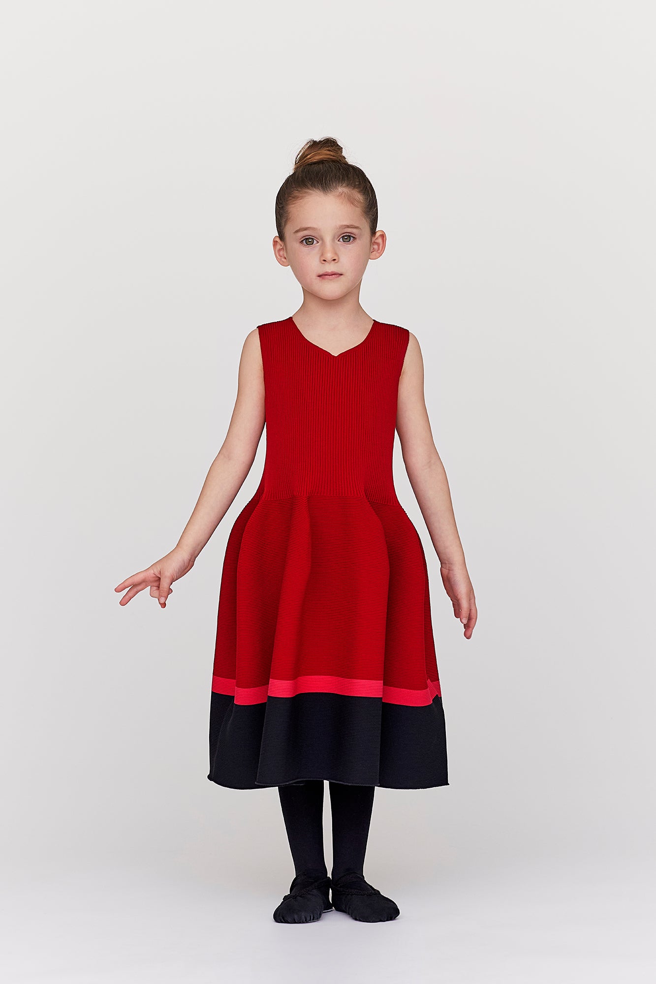 モデル身長:118cm 着用サイズ:5