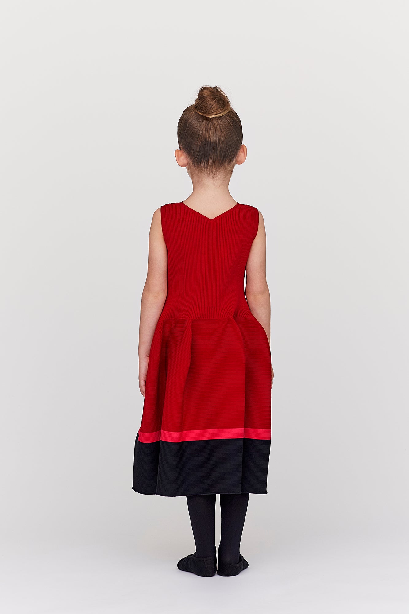 モデル身長:118cm 着用サイズ:5