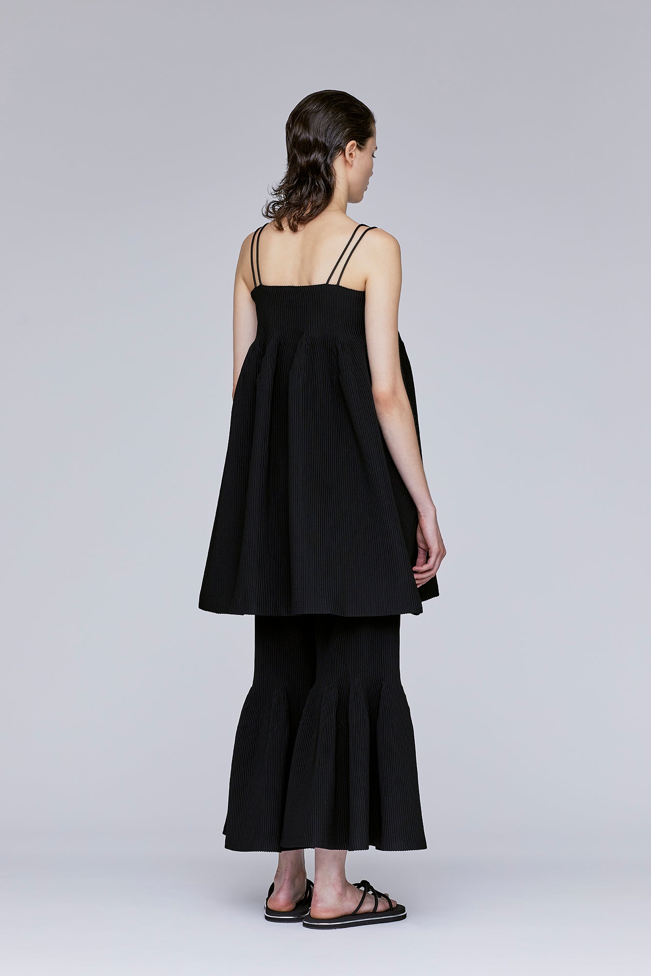 Model height: 176cm, wearing size: F