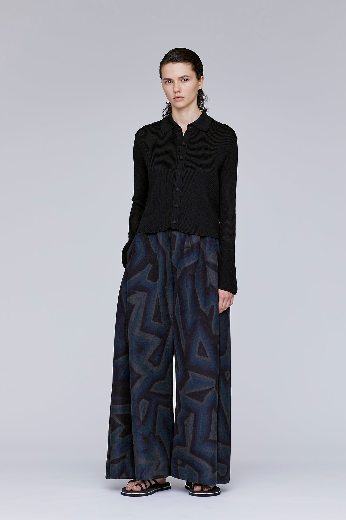 モデル身長:176cm 着用サイズ:3