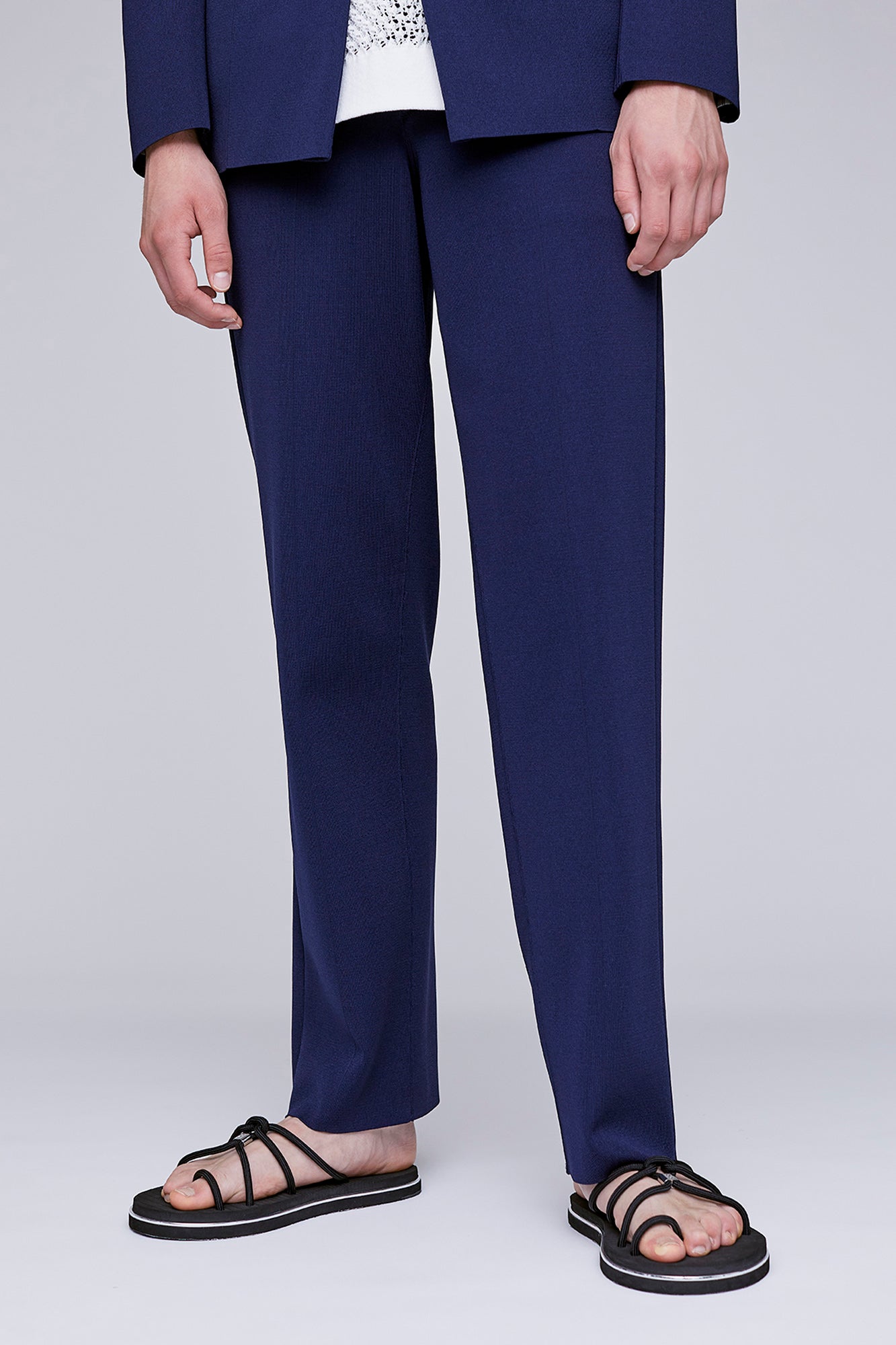 Model height: 187cm Wearing size: 5