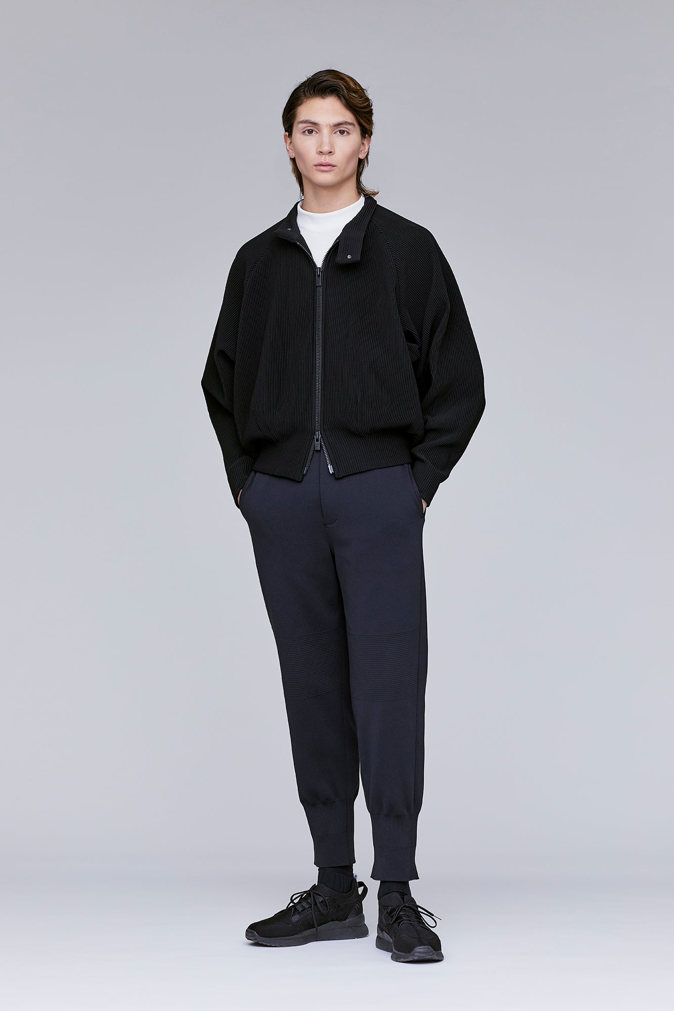 モデル身長:187cm 着用サイズ:5