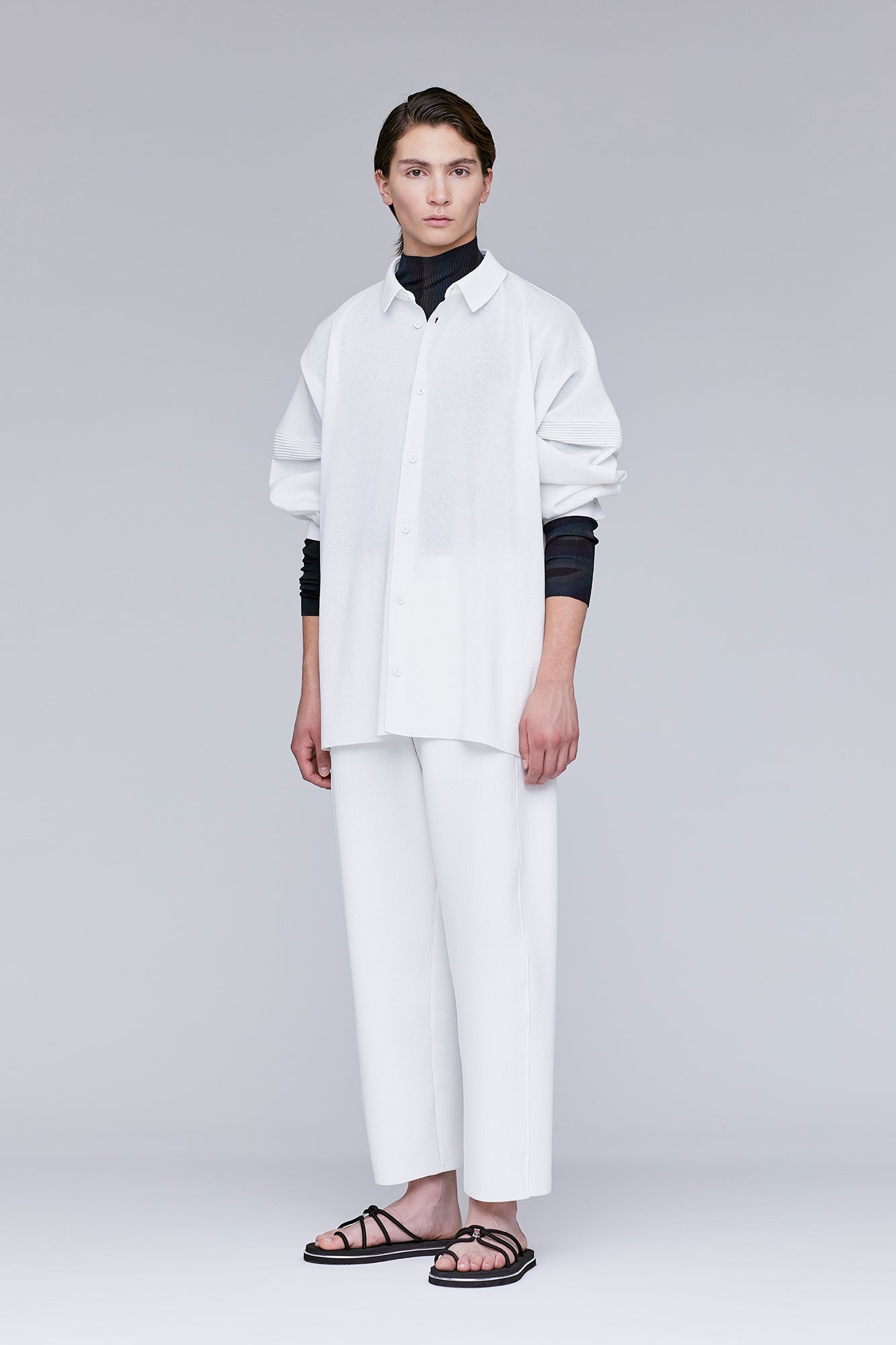 Model height: 187cm Wearing size: 5