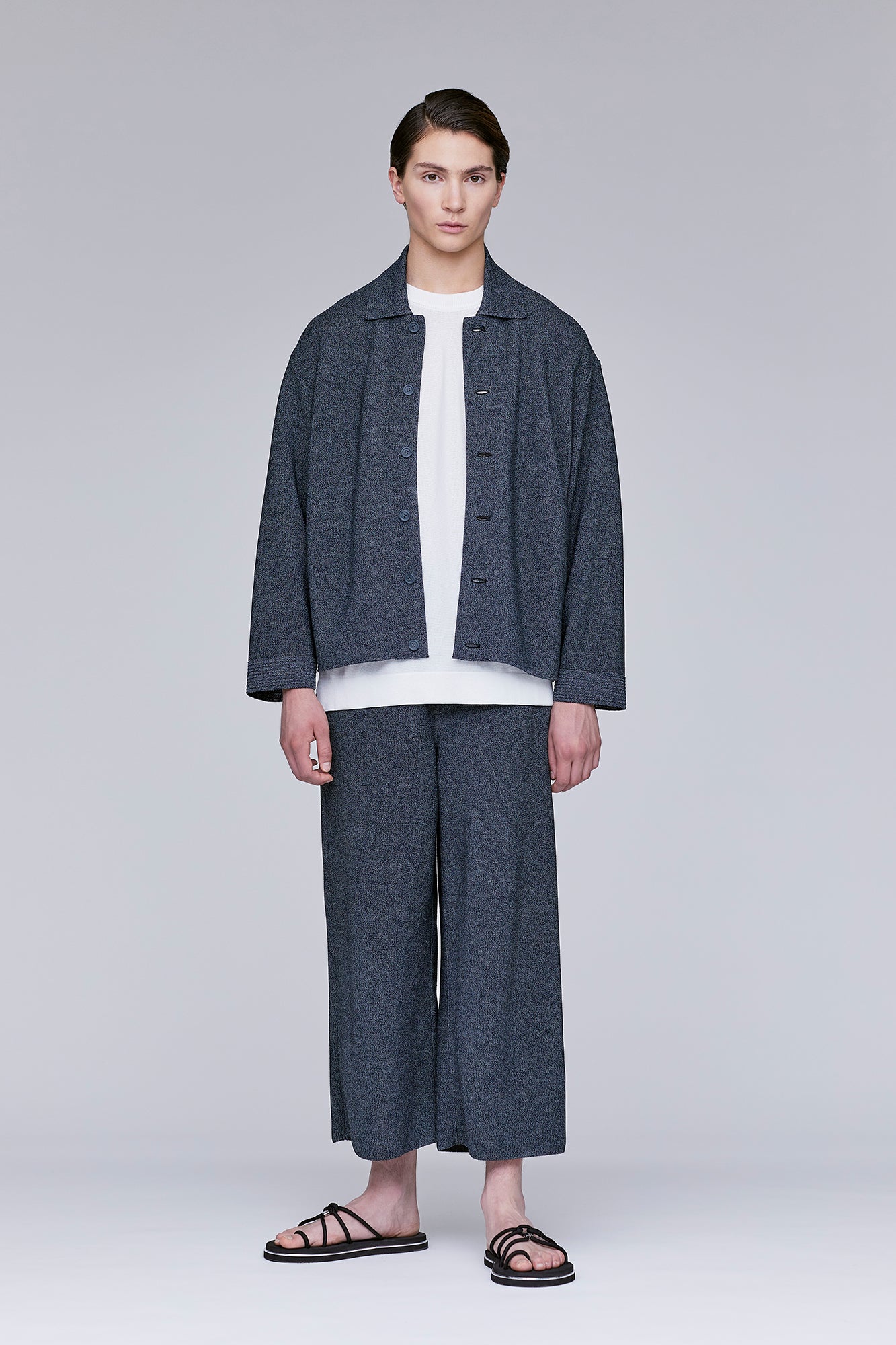 Model height: 187cm Wearing size: 5