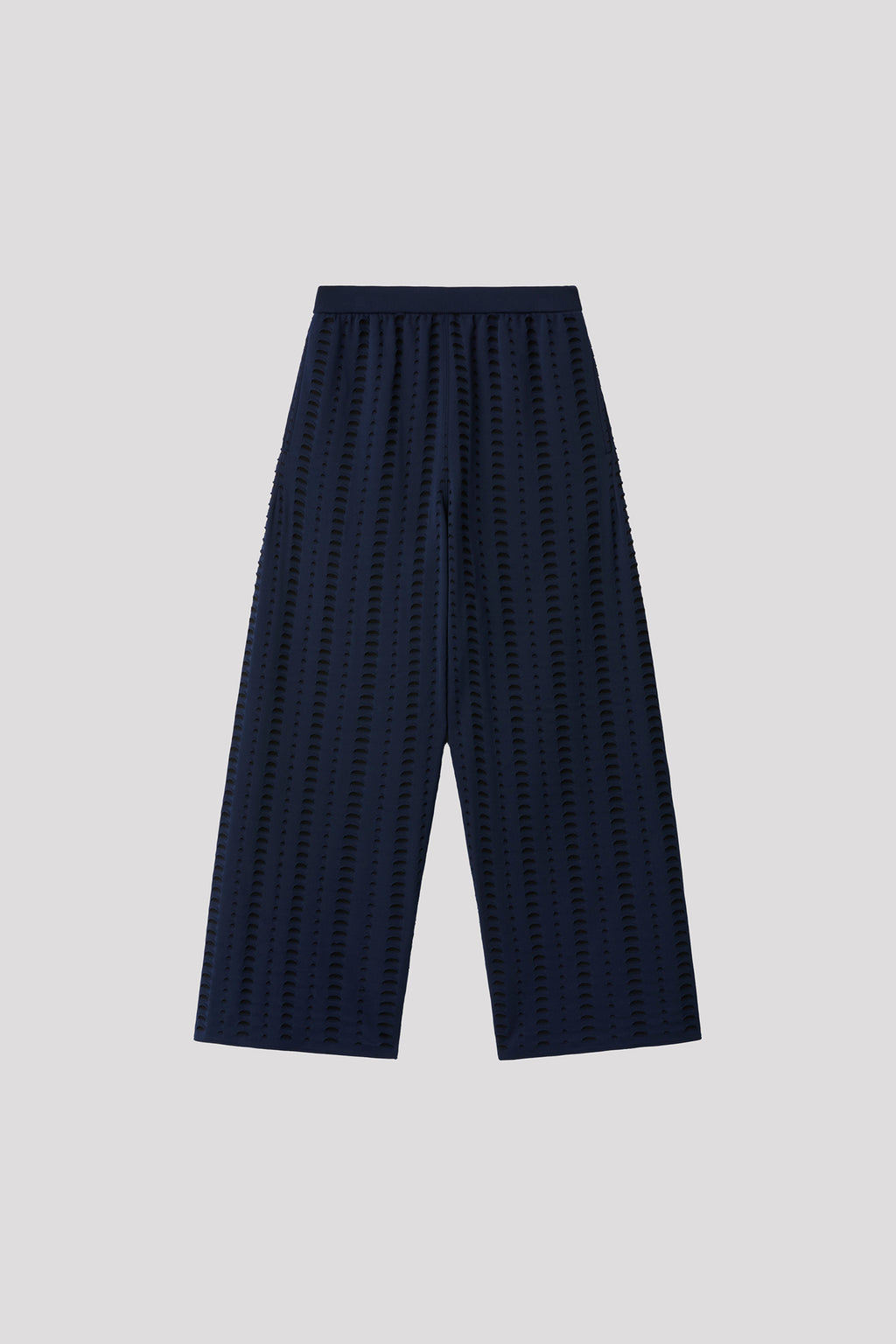 CF006KF085_NAVY-BLACK_2020-22. 