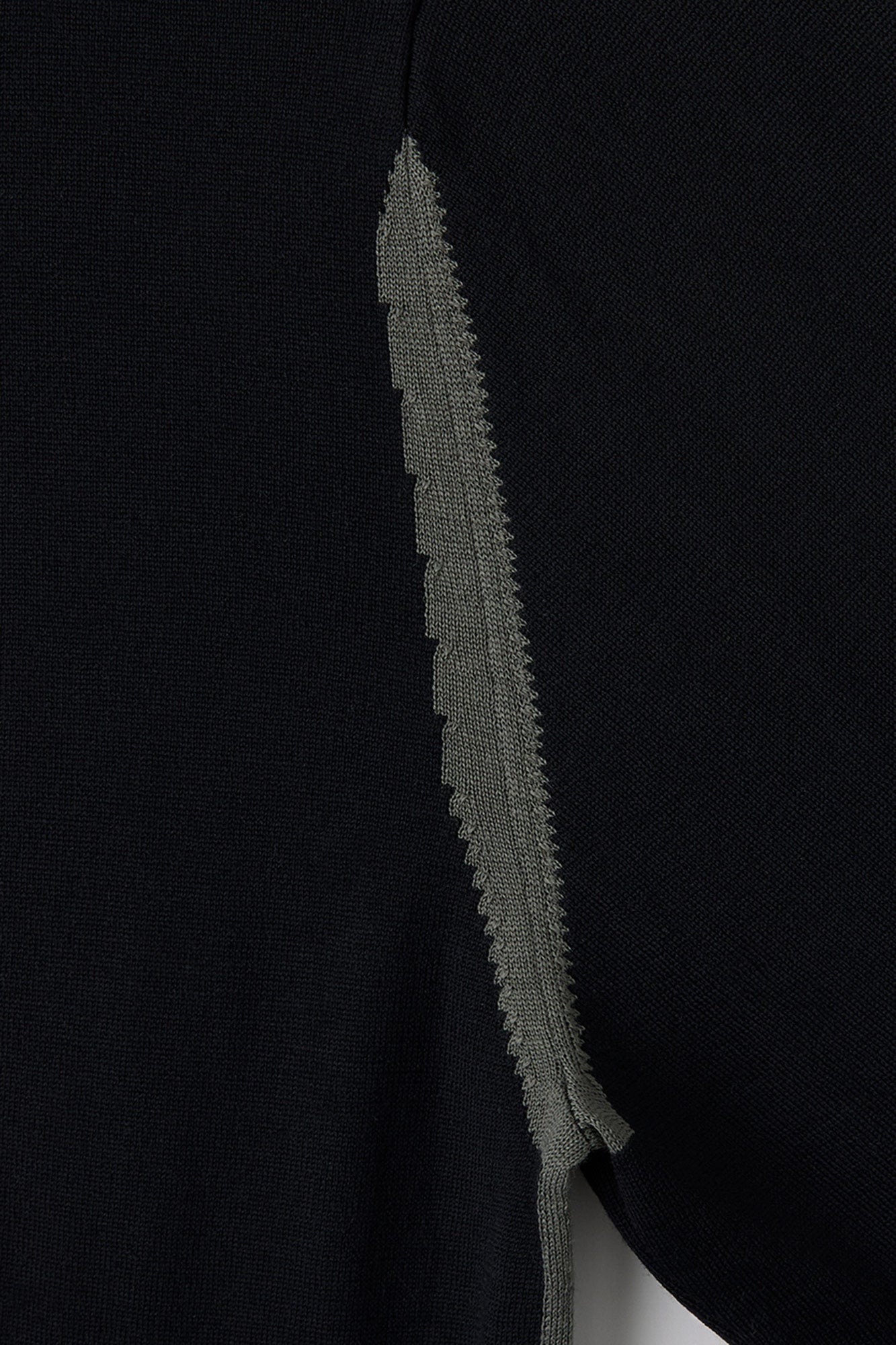 モデル身長:184cm 着用サイズ:5