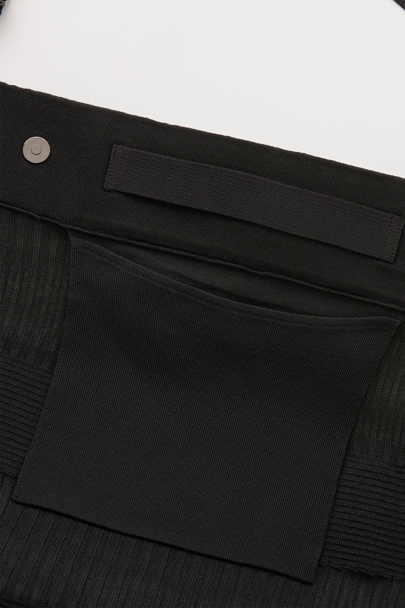 STRATA LUCENT SHOULDER BAG