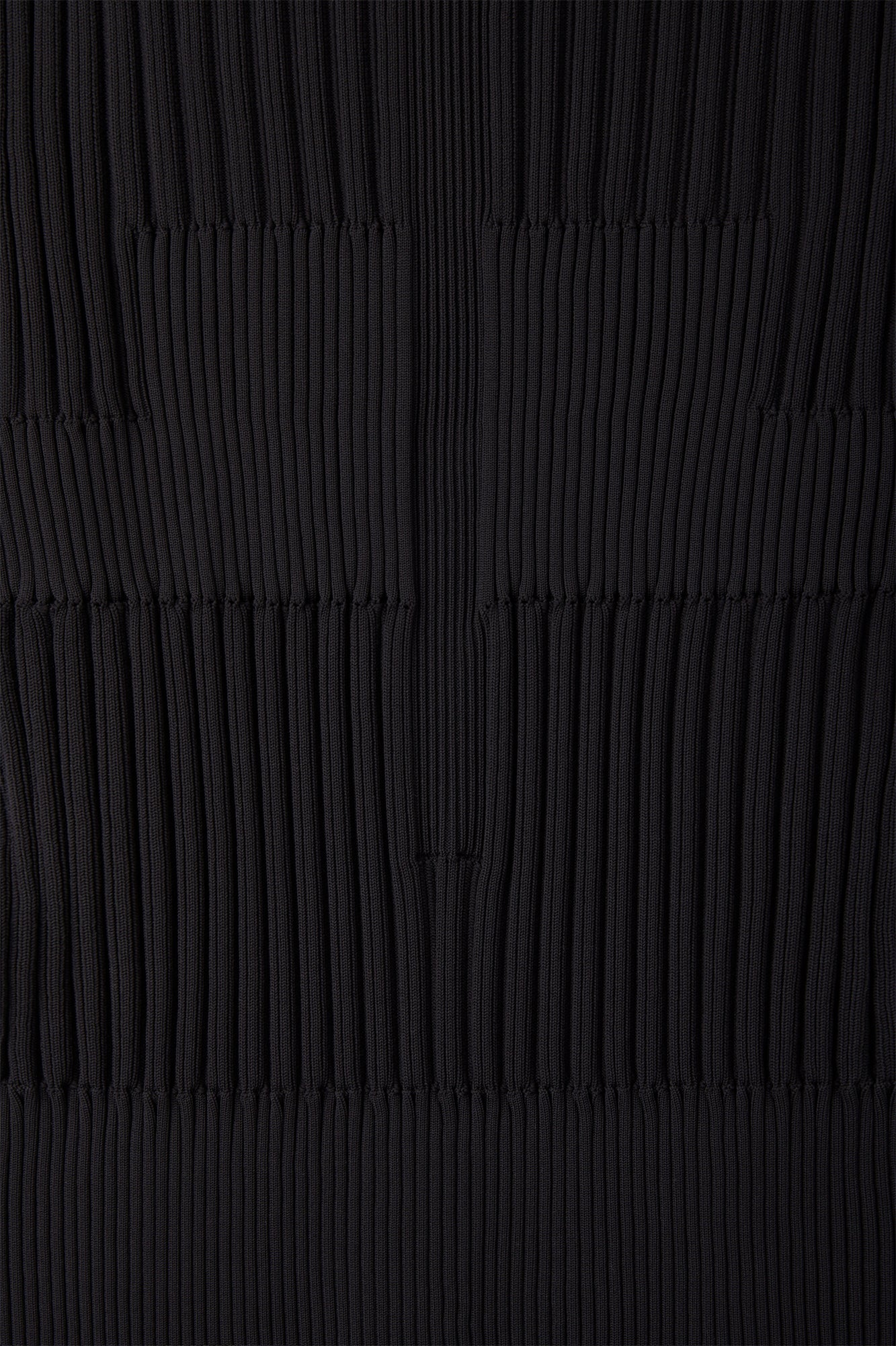 FLUTED LUCENT PUFF SLEEVE DRESS