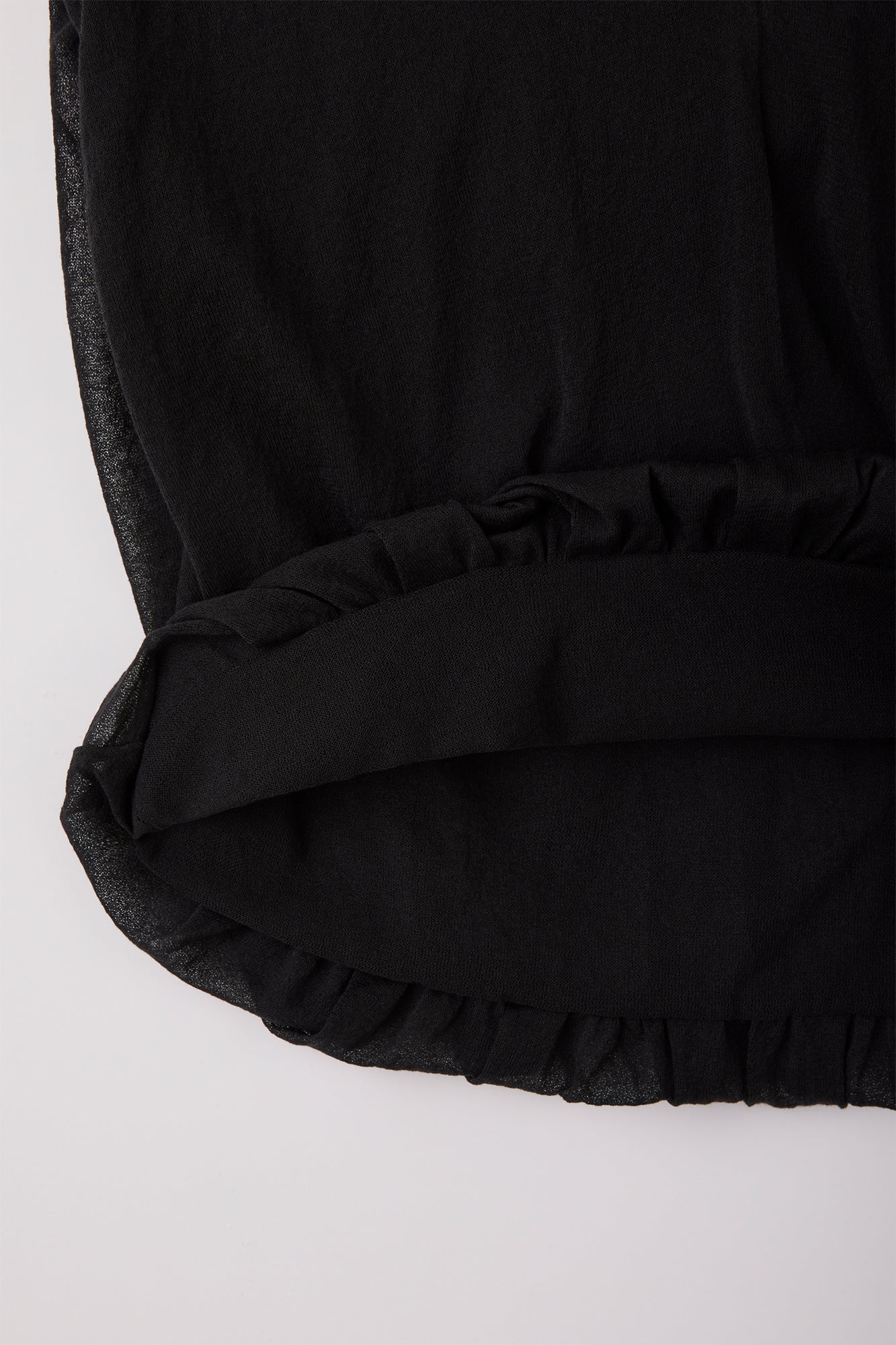 OVERWRAPPED TC LUCENT CROPPED SLEEVELESS TOP