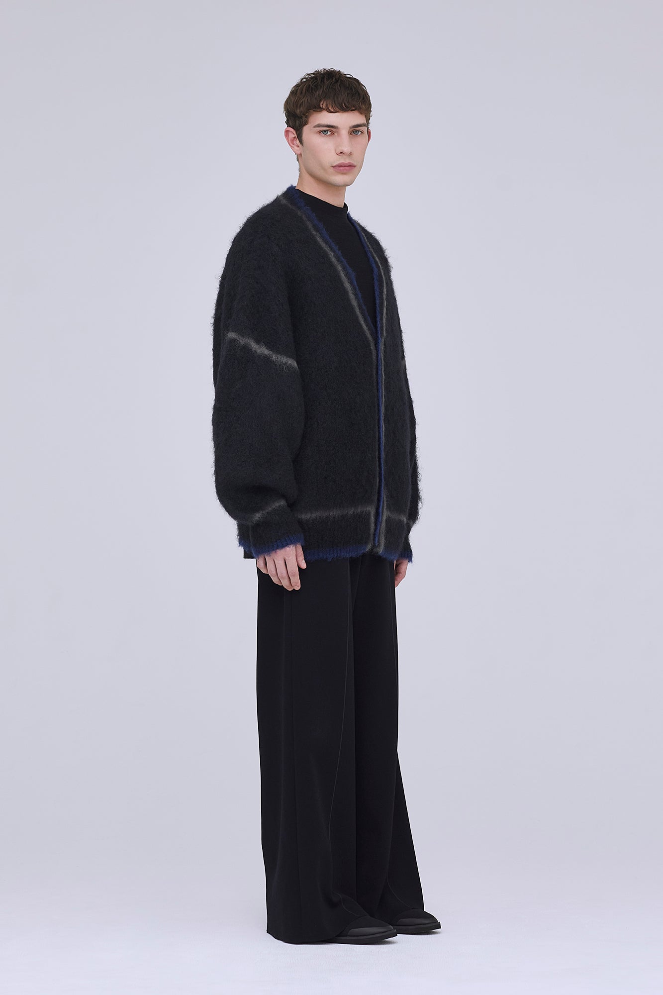 モデル身長:183cm 着用サイズ:5