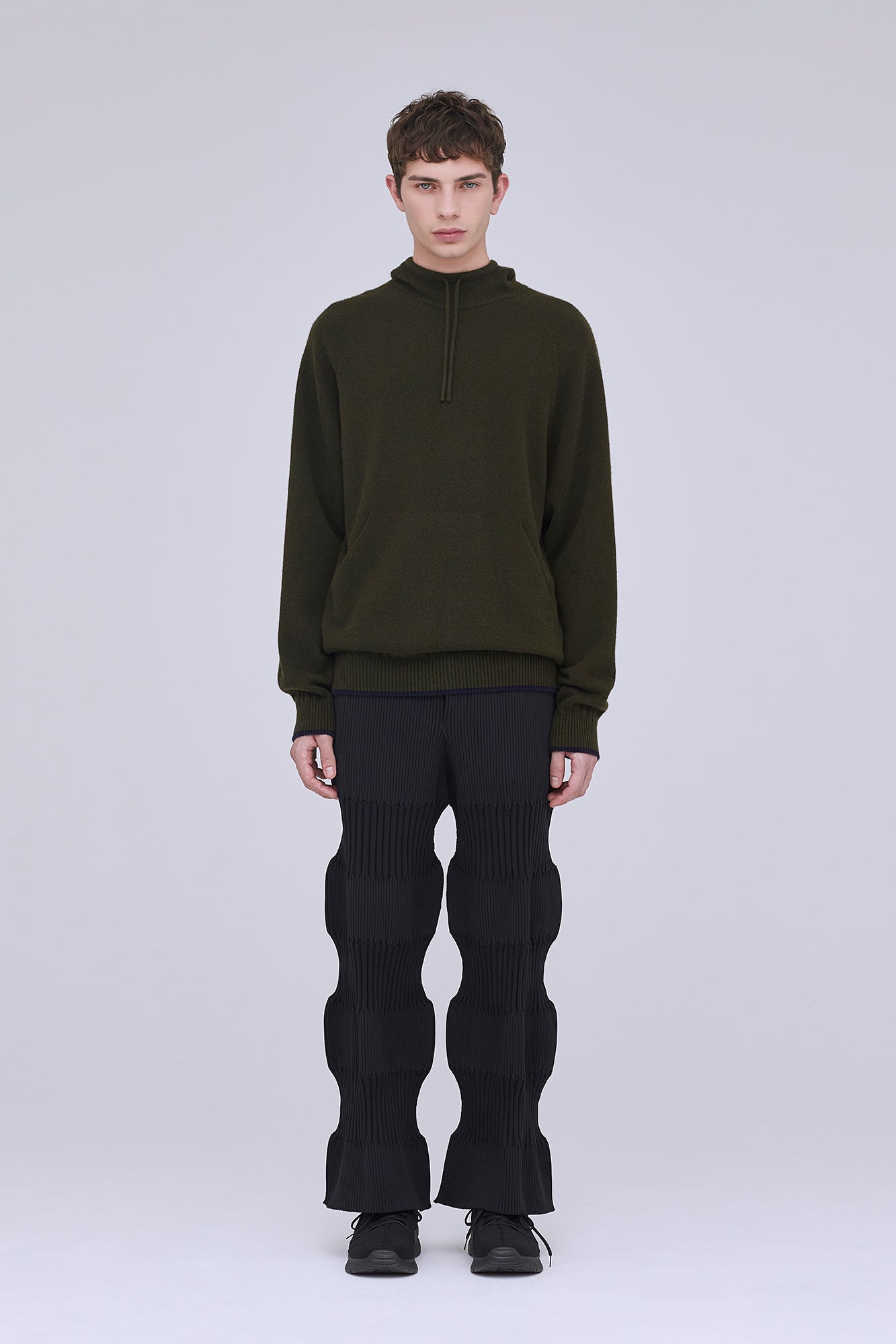 モデル身長:183cm 着用サイズ:5