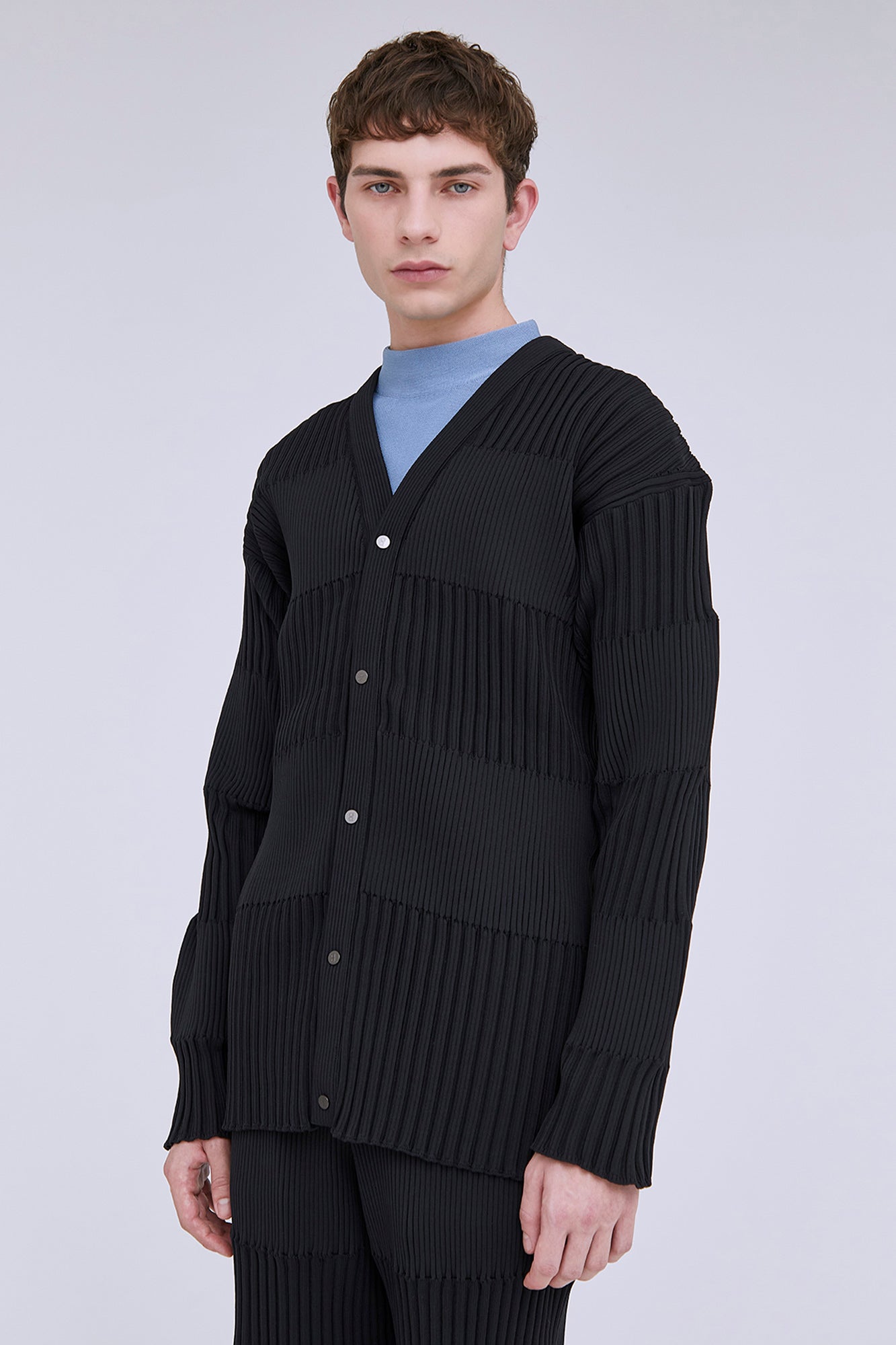 モデル身長:183cm 着用サイズ:5