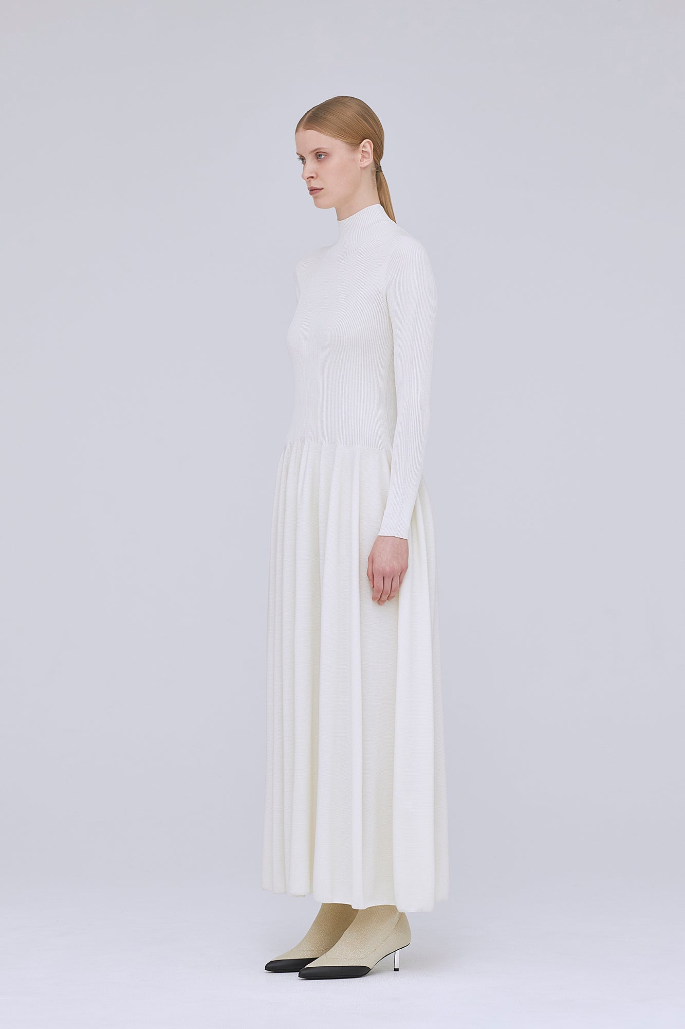 Model height: 175cm Wearing size: 3