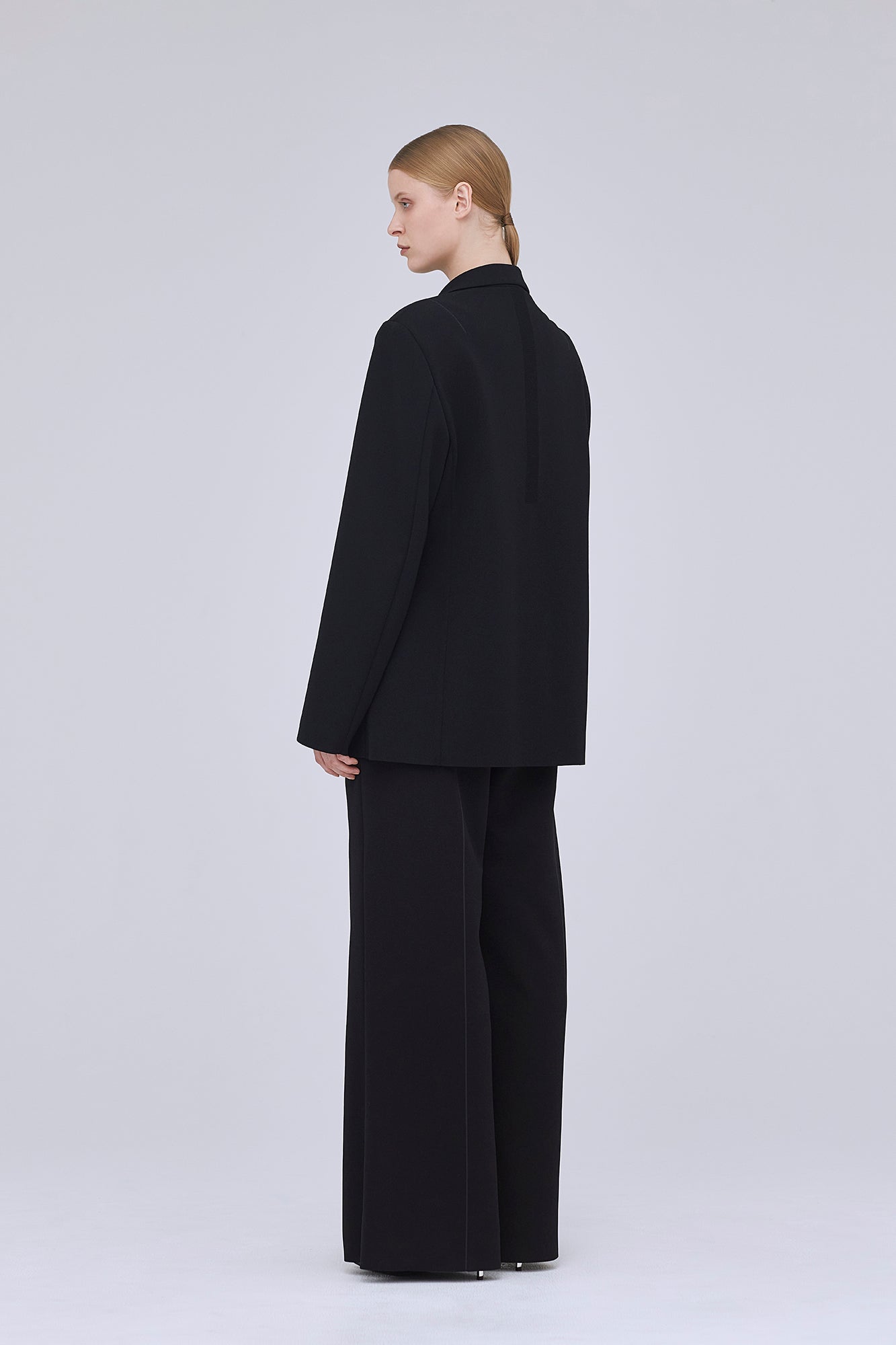 モデル身長:175cm 着用サイズ:3