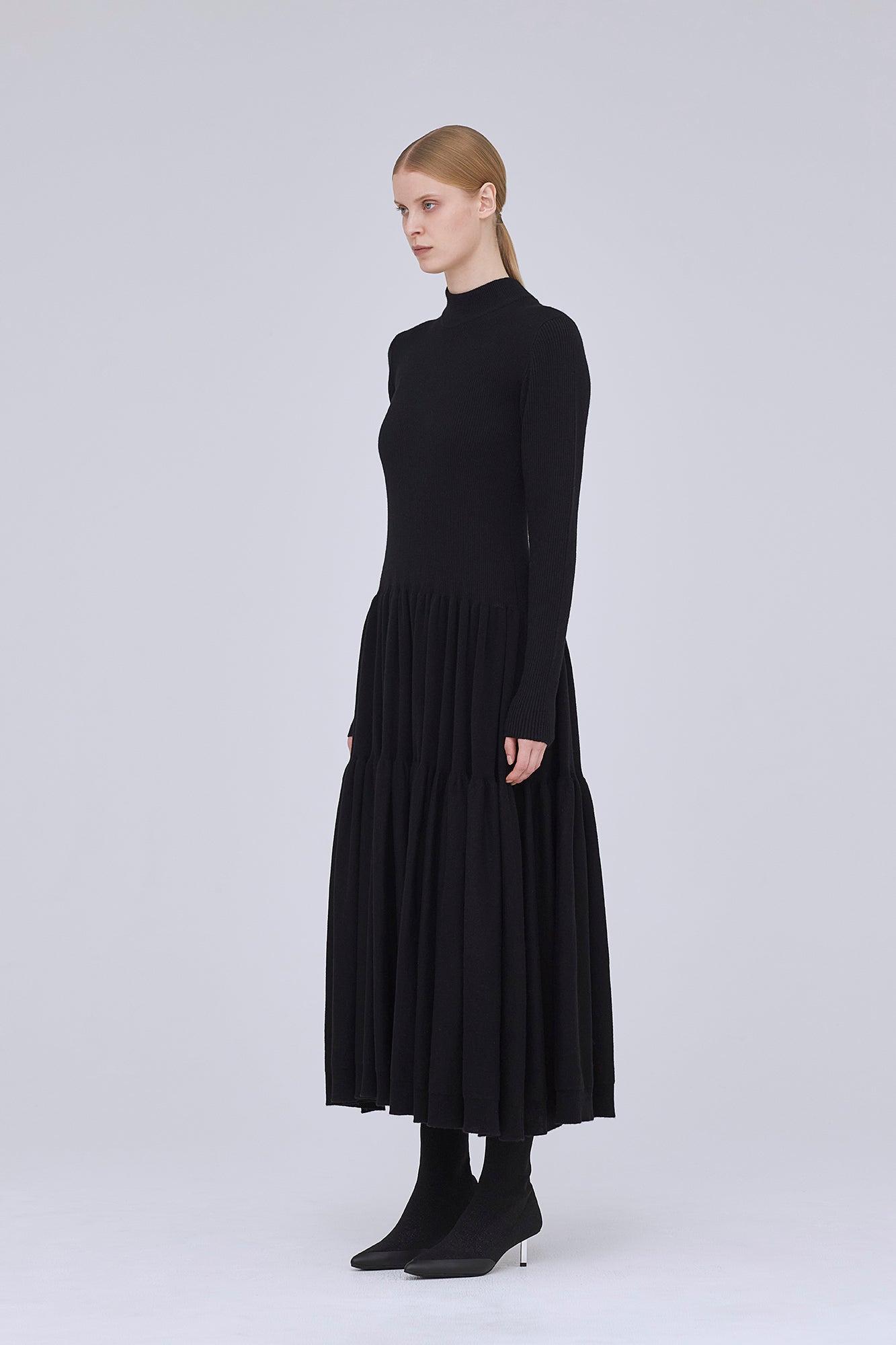 Model height: 175cm Wearing size: 3