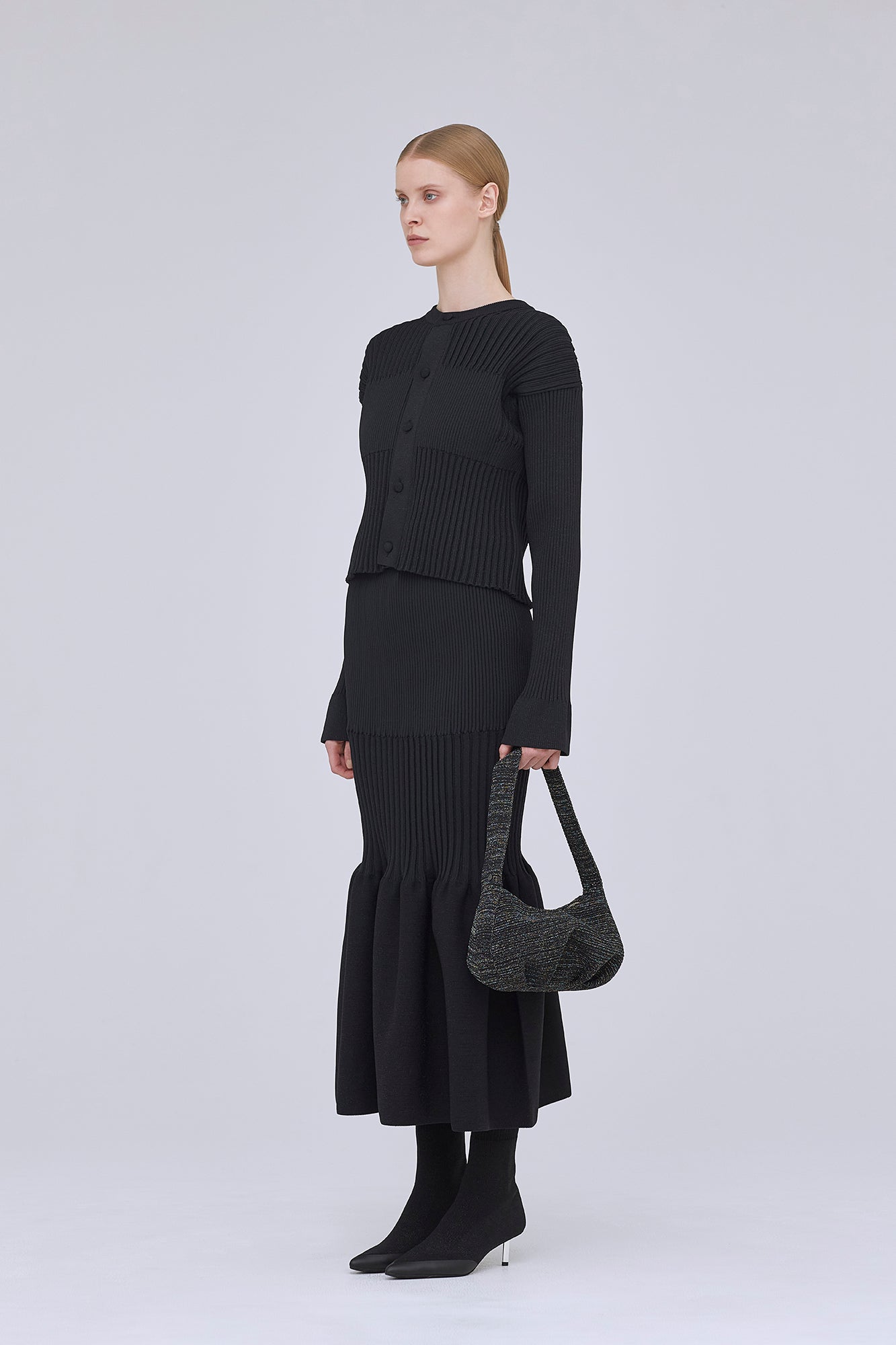 モデル身長:175cm 着用サイズ:3