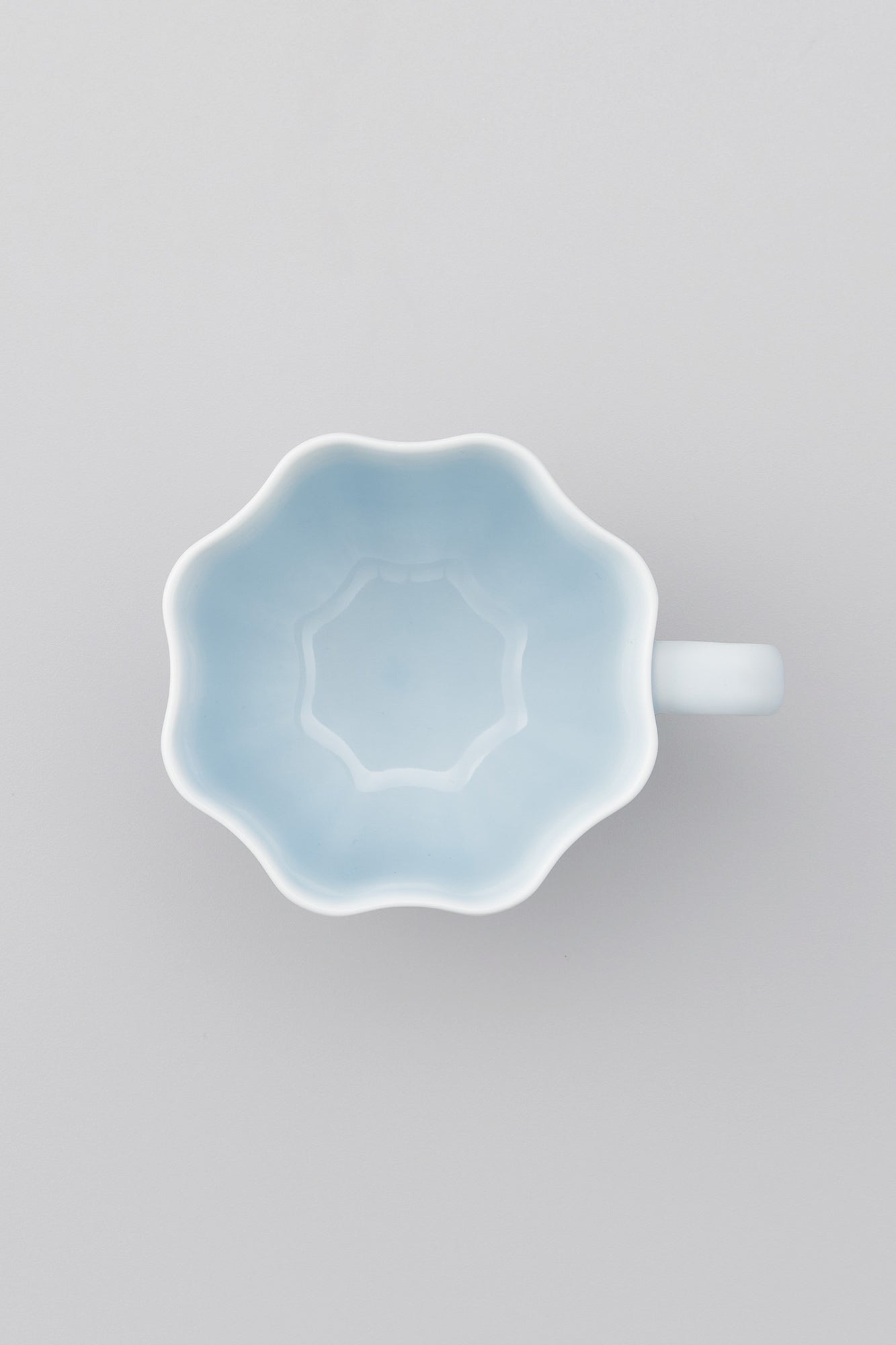 PORCELAIN POTTERY TEA MUG