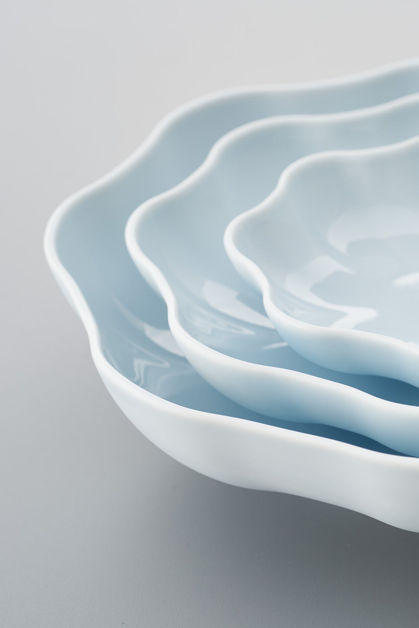 PORCELAIN POTTERY BOWL SMALL