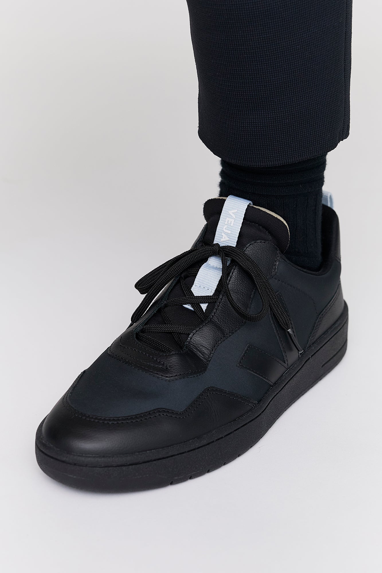 V-90 VEJA X CFCL MEN