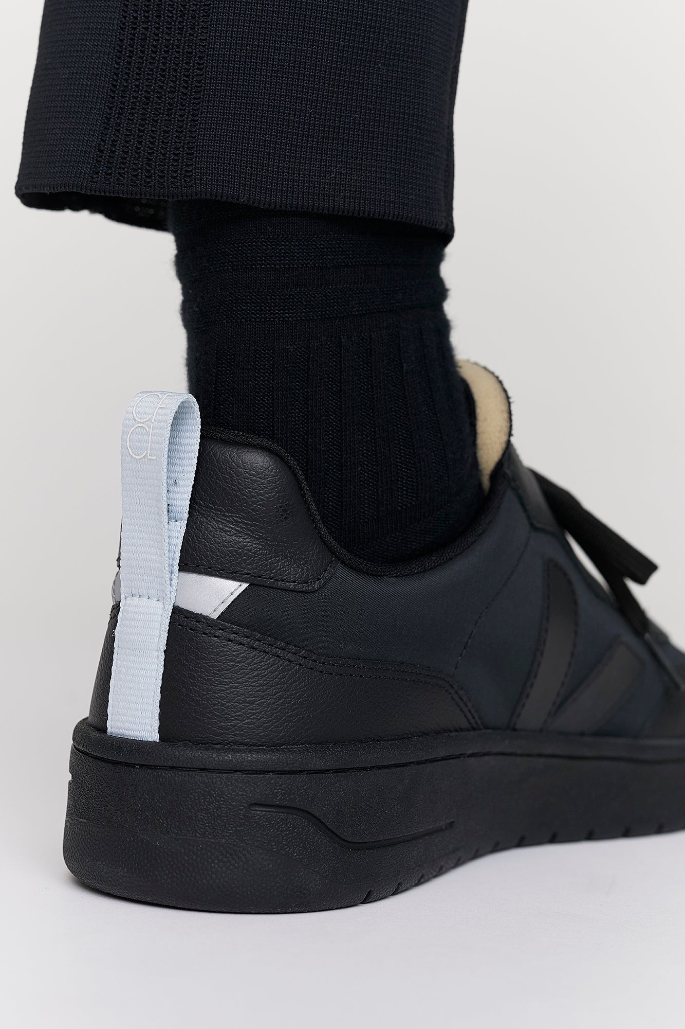 V-90 VEJA X CFCL MEN