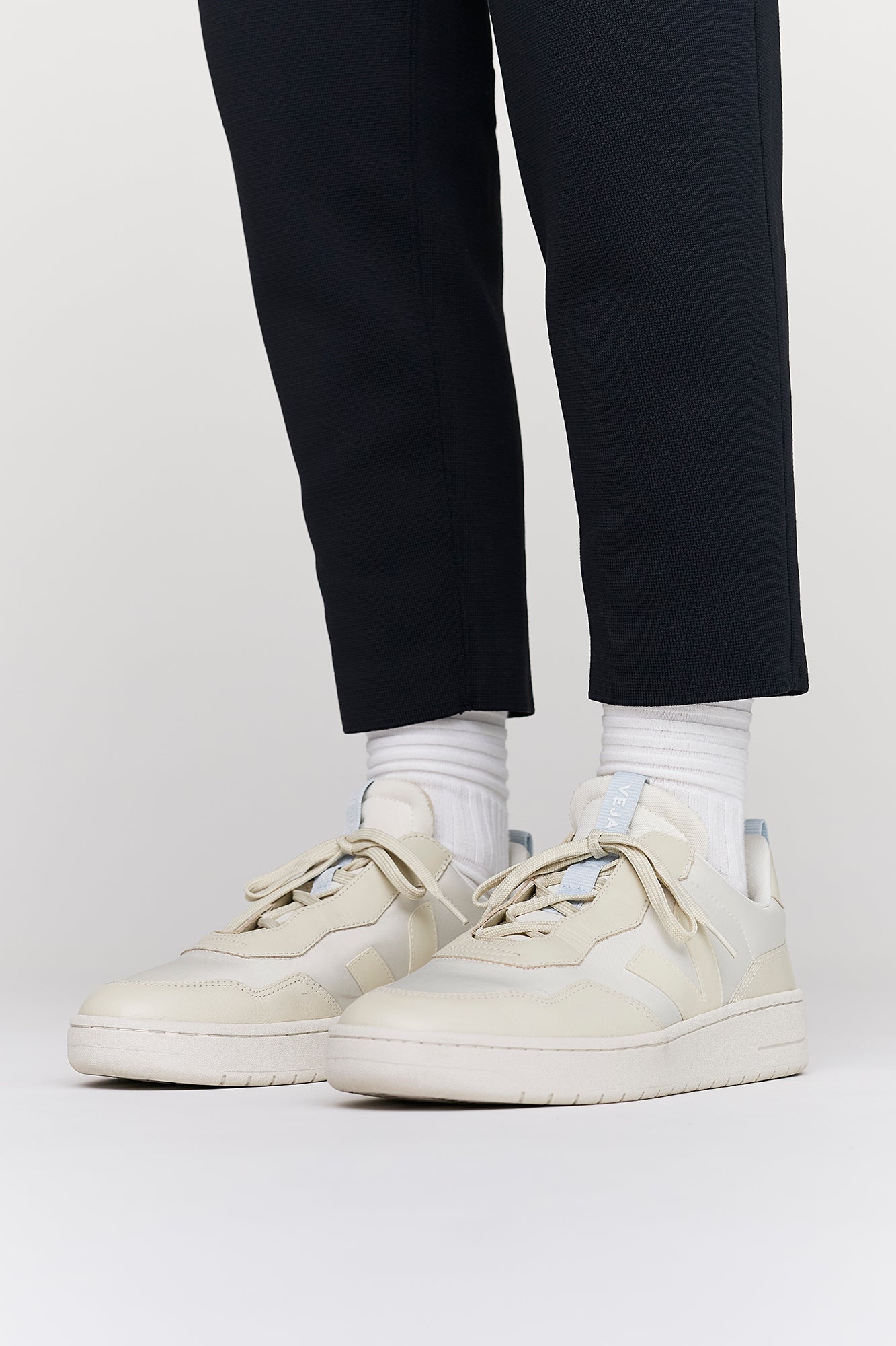V-90 VEJA X CFCL MEN