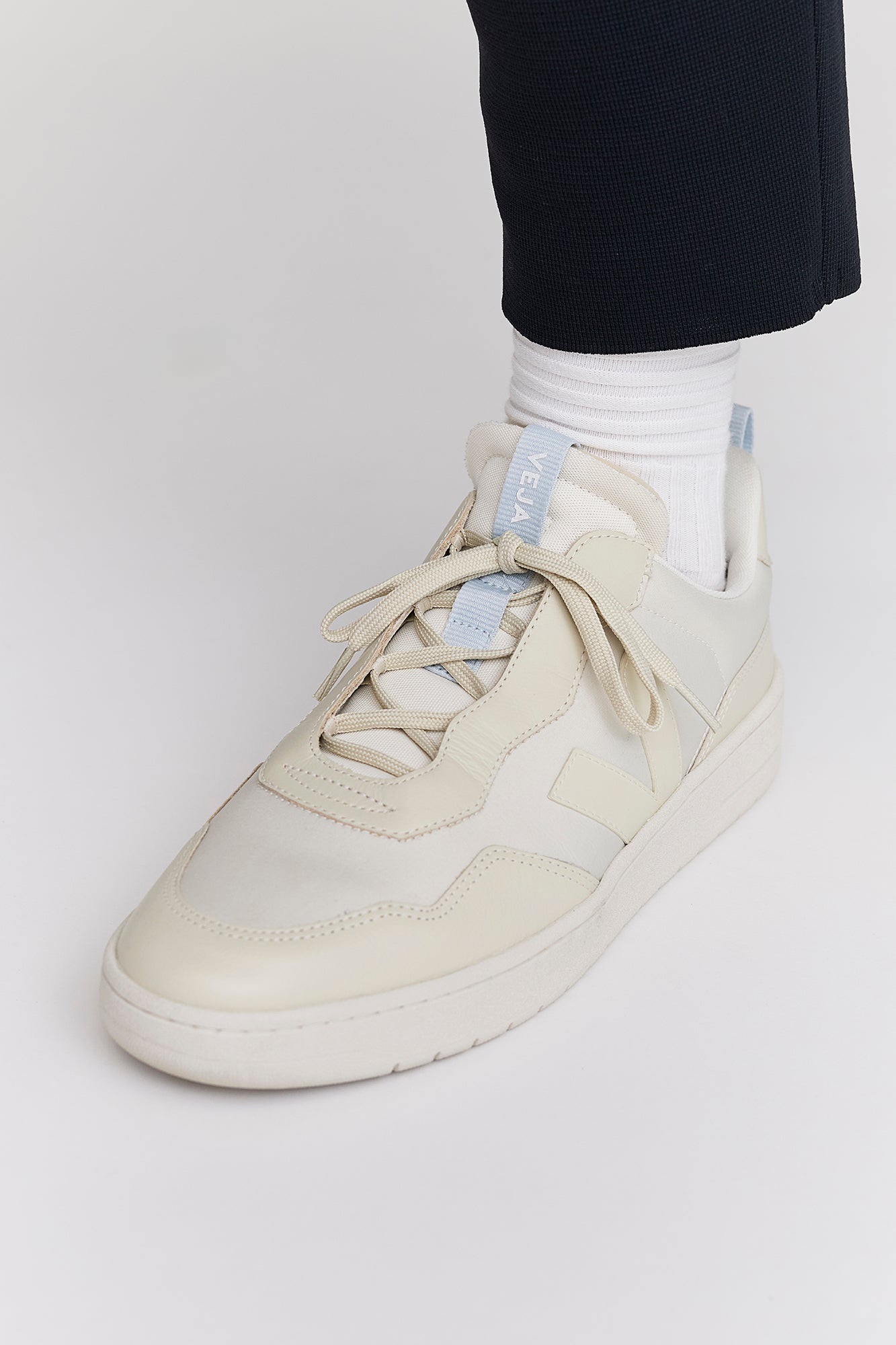 V-90 VEJA X CFCL MEN