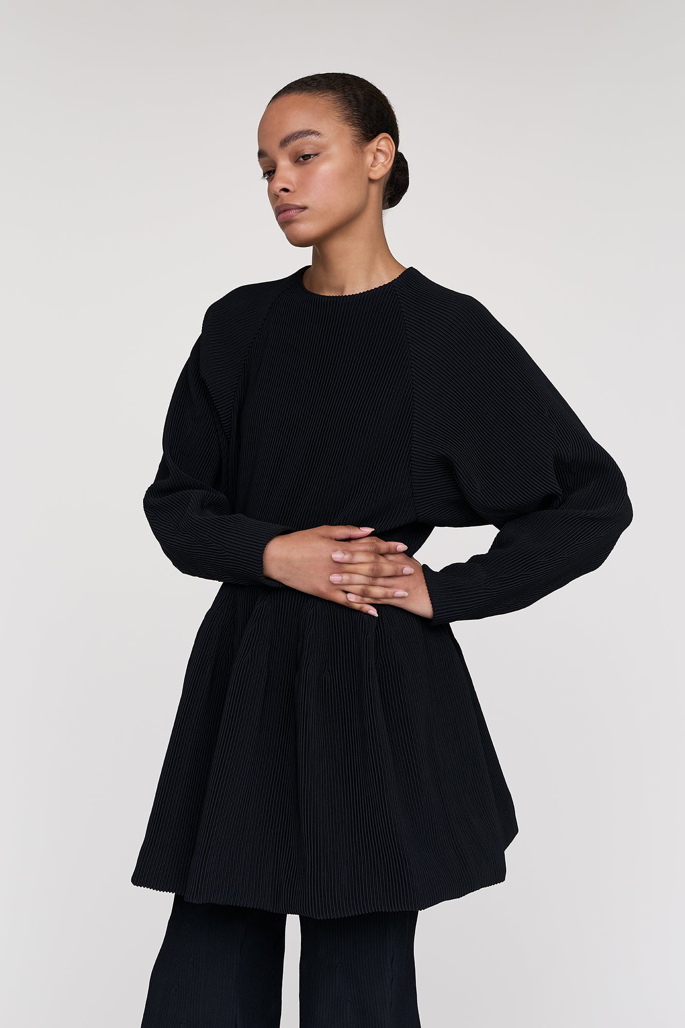 モデル身長:173cm 着用サイズ:F