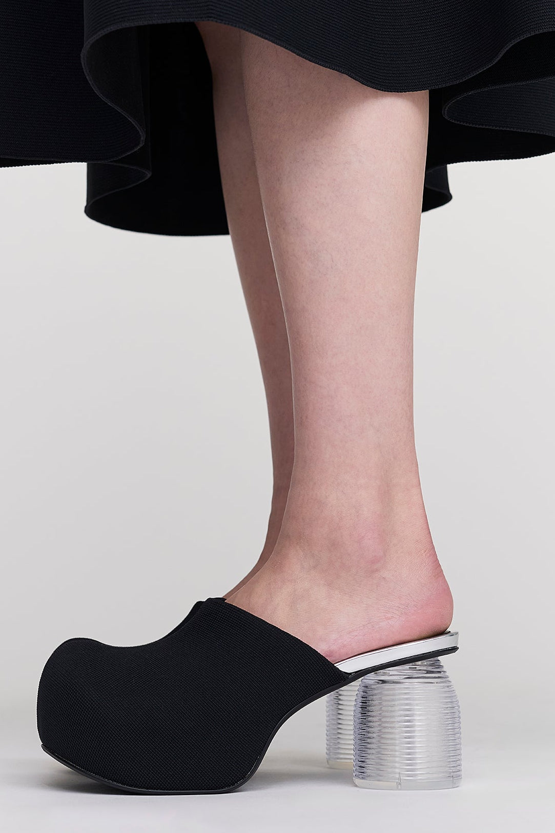 モデル身長:171cm 着用サイズ:25