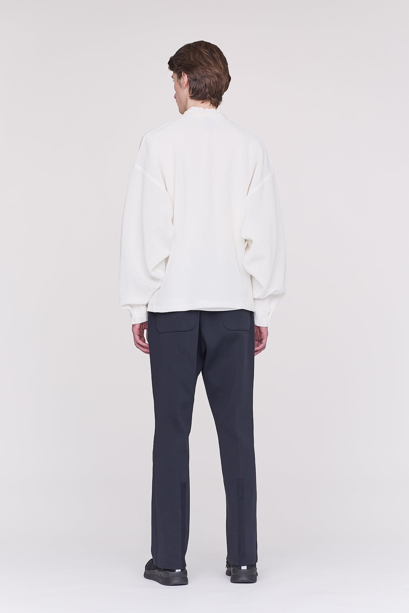 モデル身長:187cm 着用サイズ:5